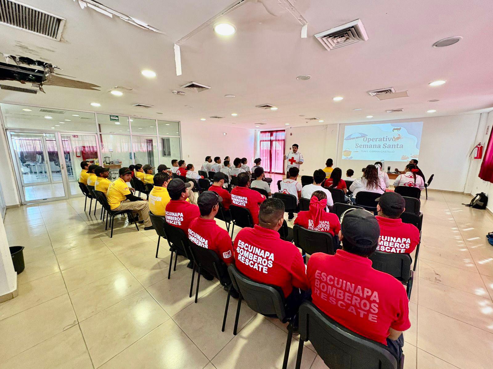 $!Capacitan a personal de Cruz Roja para operativo de Semana Santa