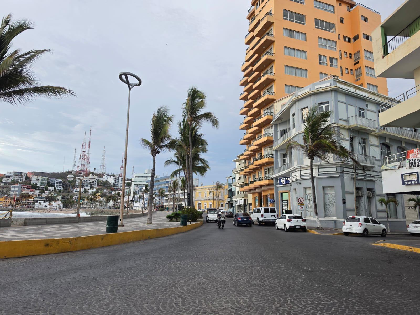 $!Mazatlán ‘en silencio’ previo al inicio del encuentro entre México y Ecuador