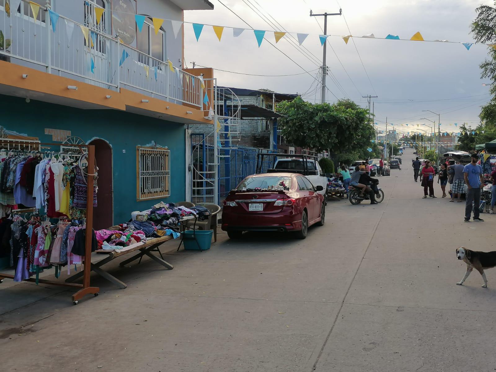 $!Tianguis en El Rosario se ha convertido en una oportunidad de autoempleo para sus habitantes