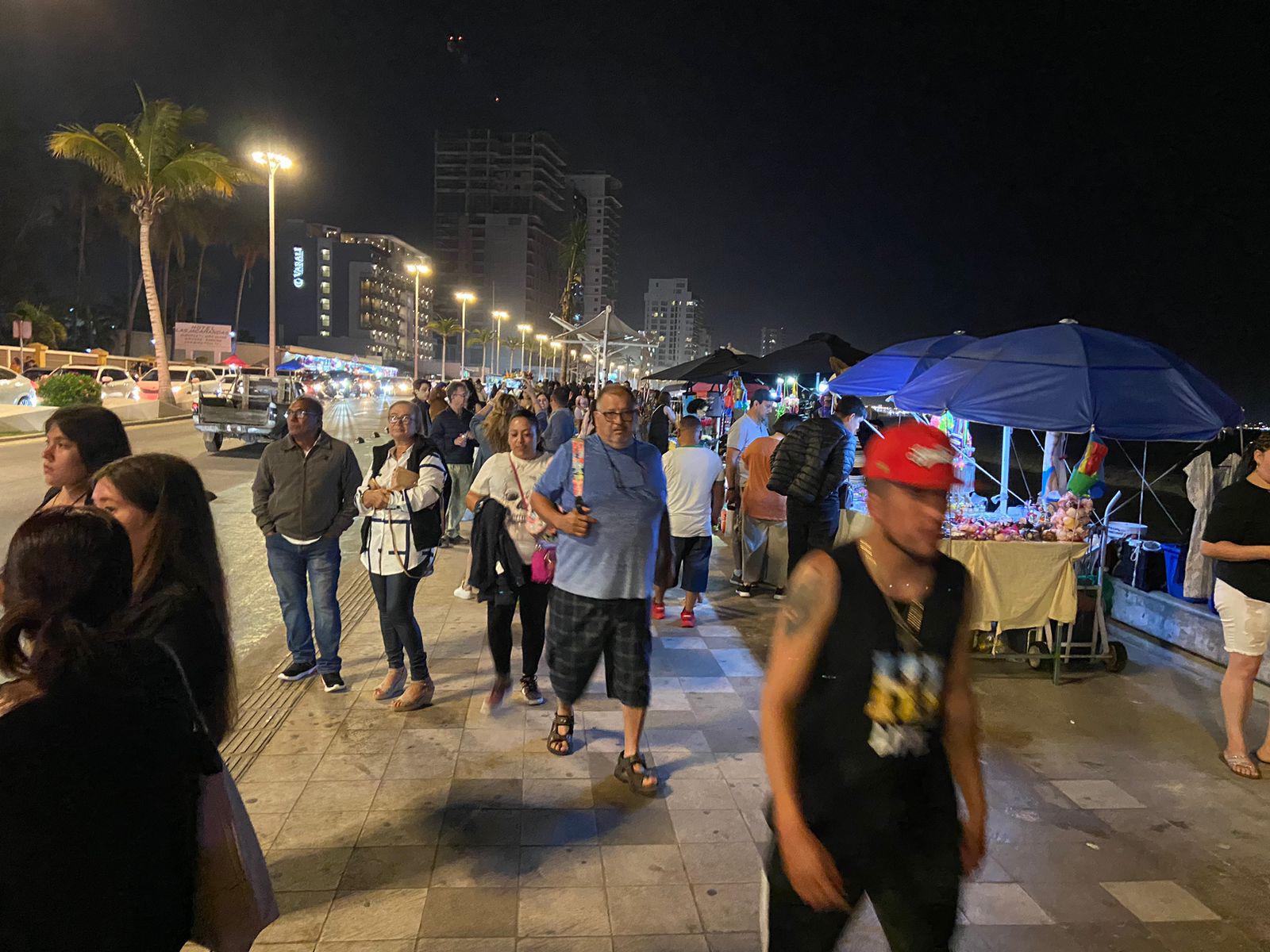 $!‘Mazatlán es un paraíso para vacacionar, está muy bonito’, dice familia de San Diego