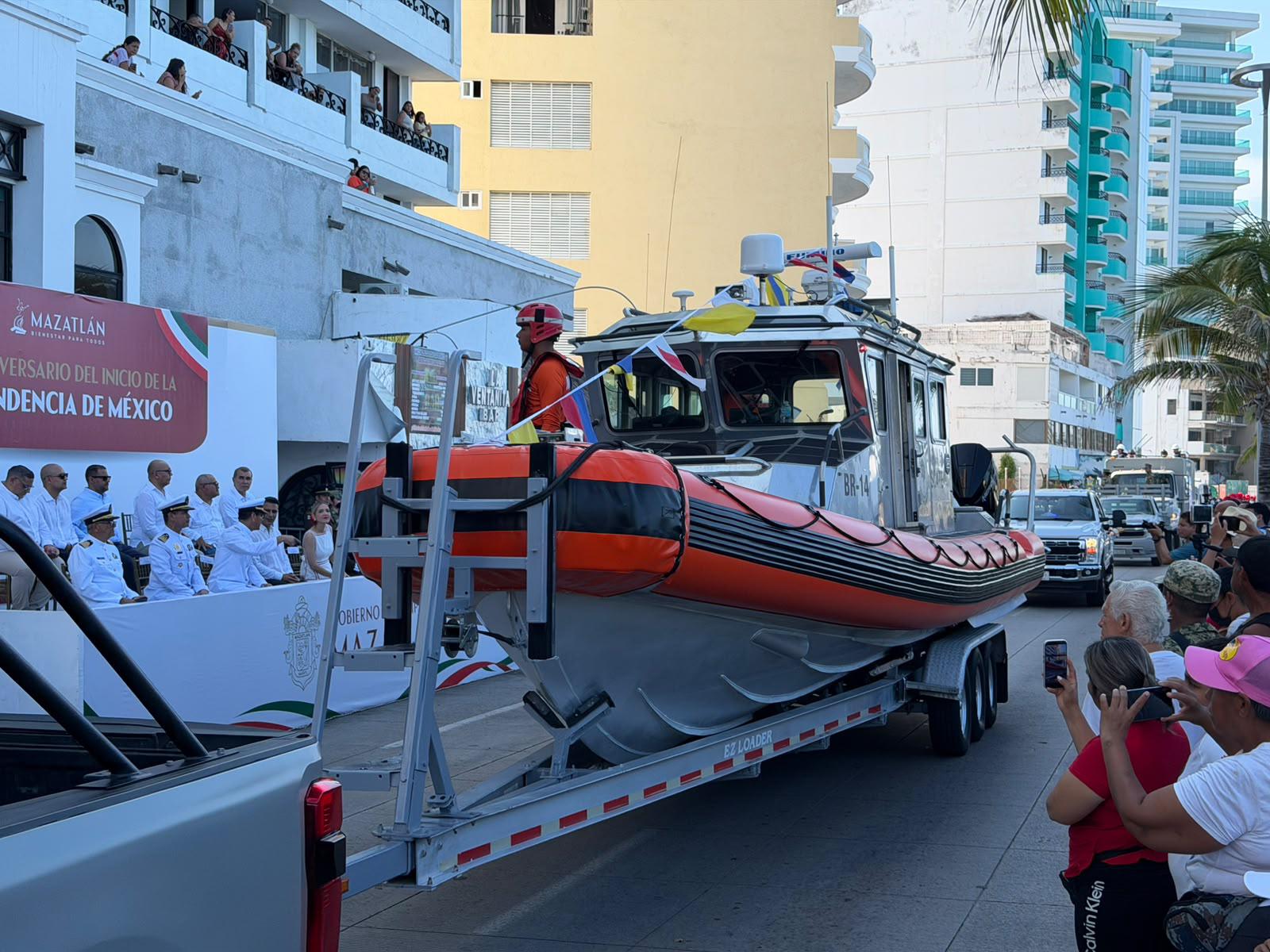 $!Conmemora Mazatlán 216 años de la Independencia de México con desfile cívico-militar