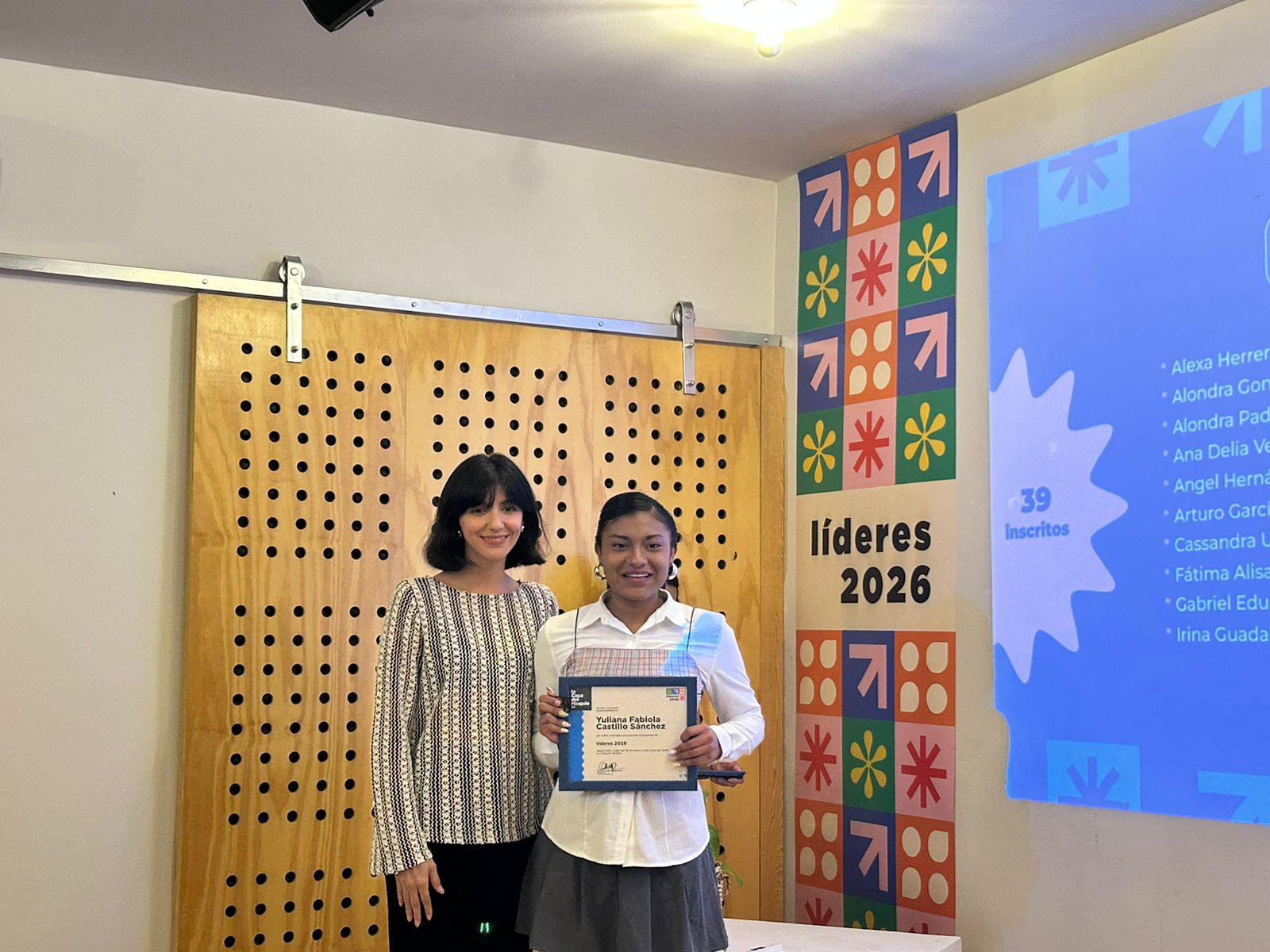 $!Concluyen jóvenes ciclo en programa ‘Líderes 2026’ en la Casa del Maquío