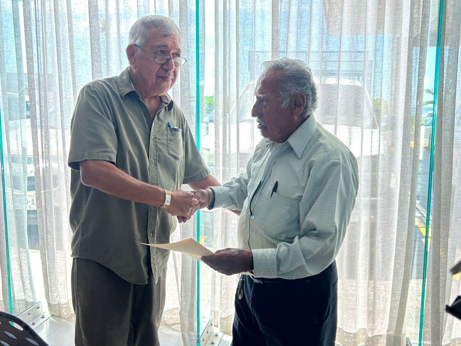 $!Rinden homenaje a docentes que dejaron marca por la lucha social en Sinaloa