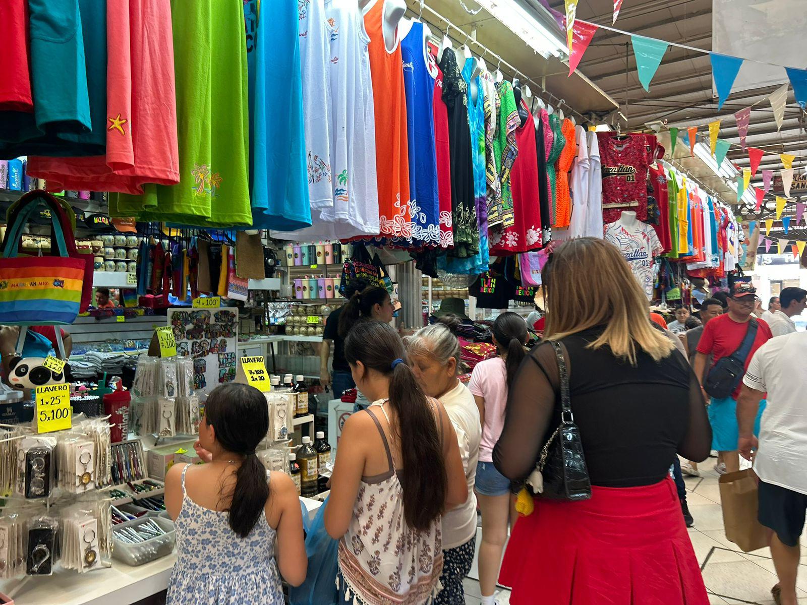 $!Locatarios del Mercado Pino Suárez aumentaron sus ventas durante la temporada vacacional