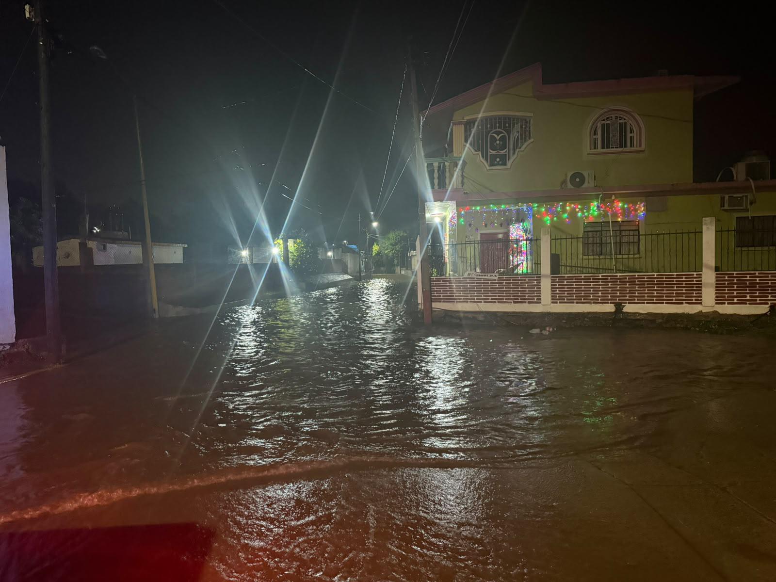 $!Realiza Protección Civil Rosario vigilancia ante lluvias torrenciales registradas durante la madrugada