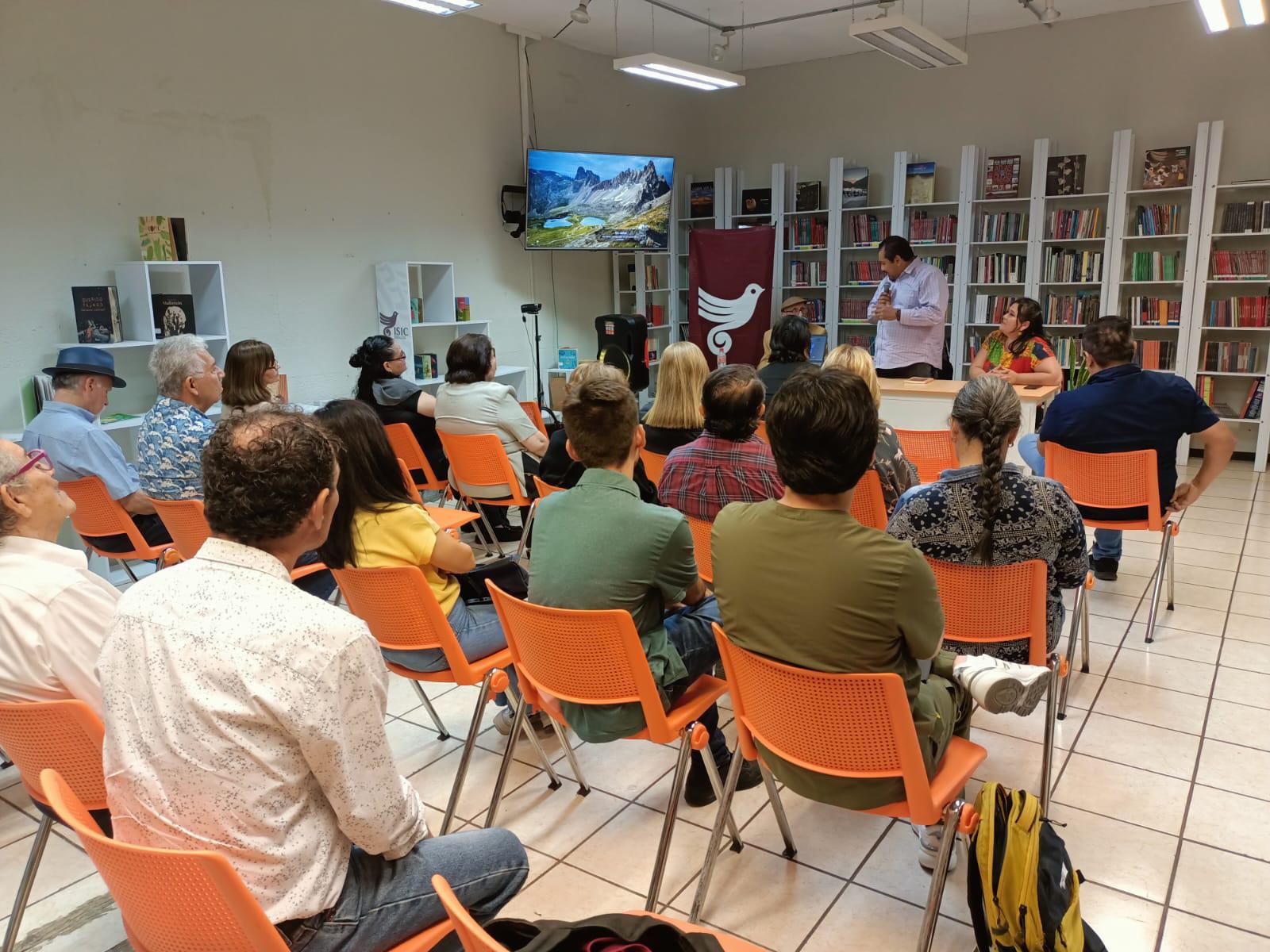 $!El homenaje se llevó a cabo en la Sala de Formación Lectora.