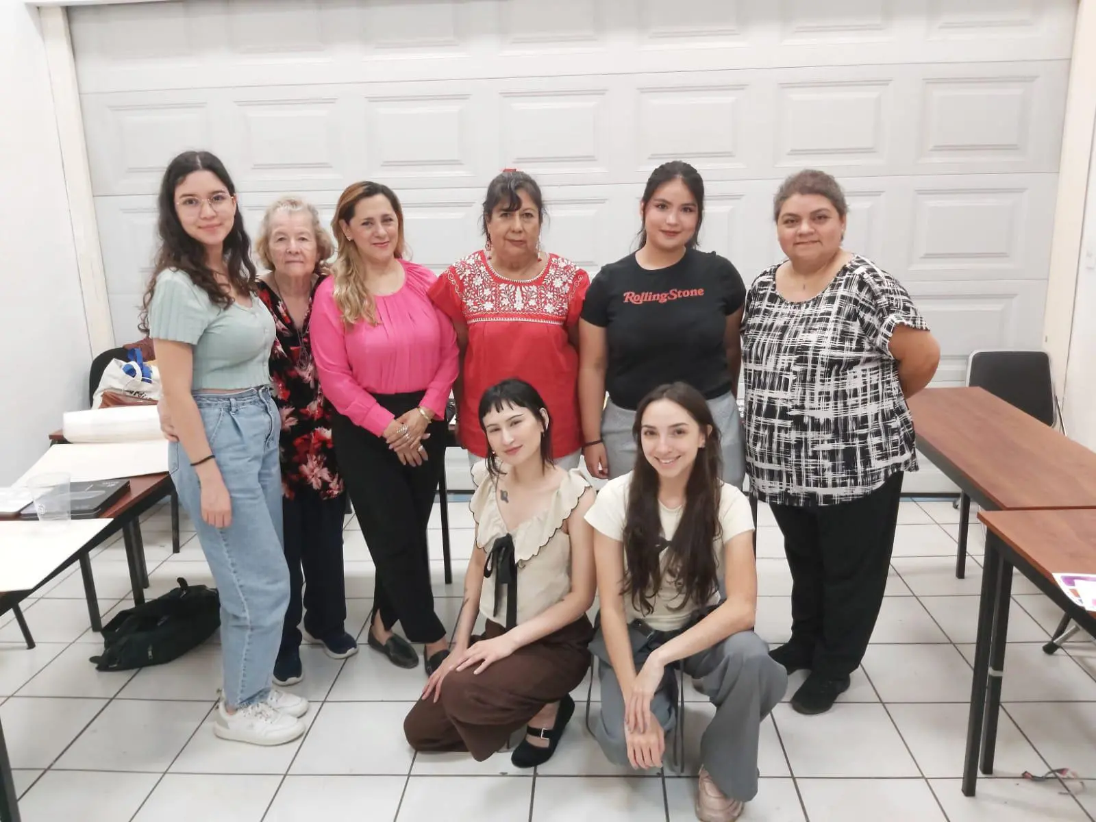 $!Rosa Amelia Castro imparte taller de acuarela en la Escuela de Artes José Limón.