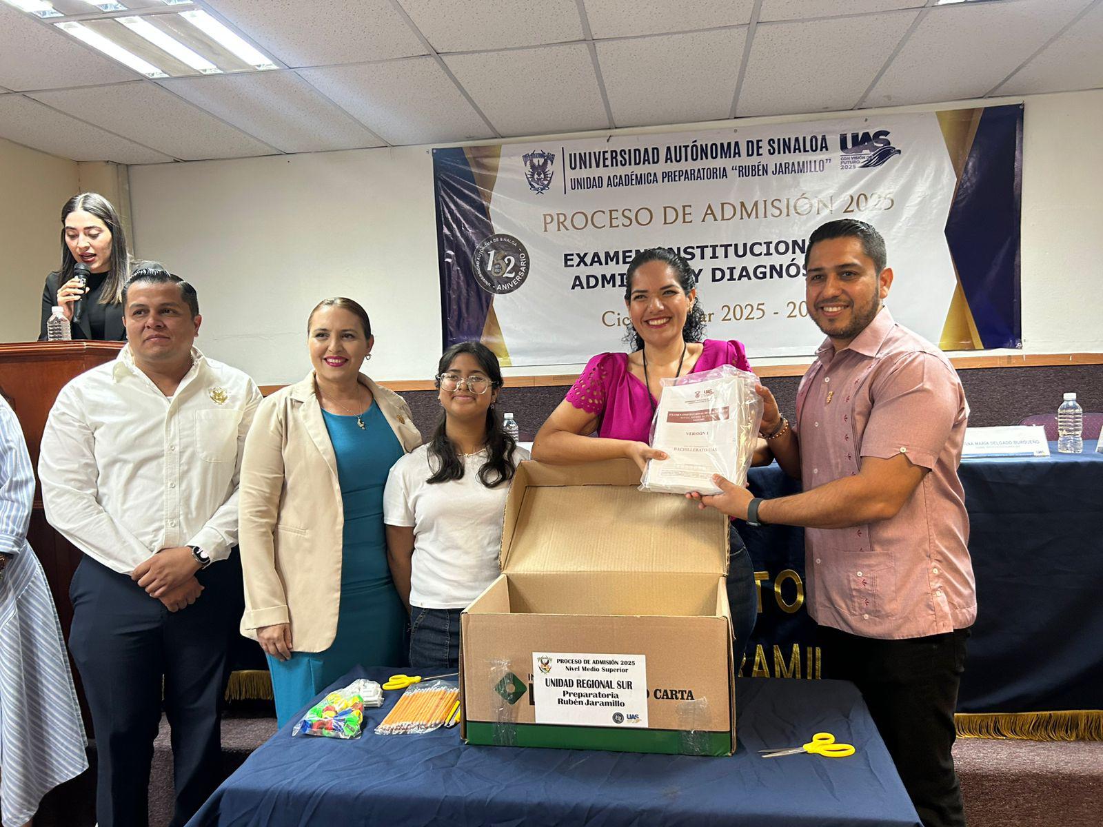 $!Más de 9 mil alumnos de la zona sur realizan su examen de admisión a la UAS