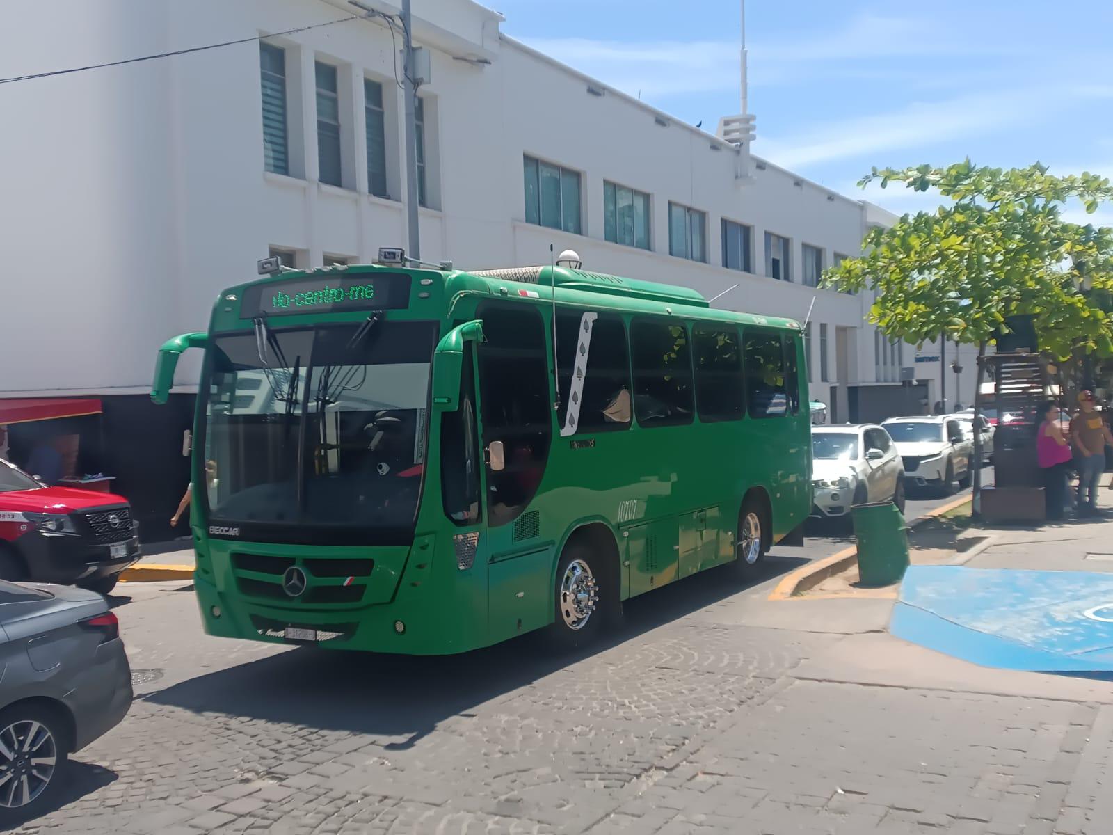$!Aumento al transporte urbano genera inconformidad entre mazatlecos