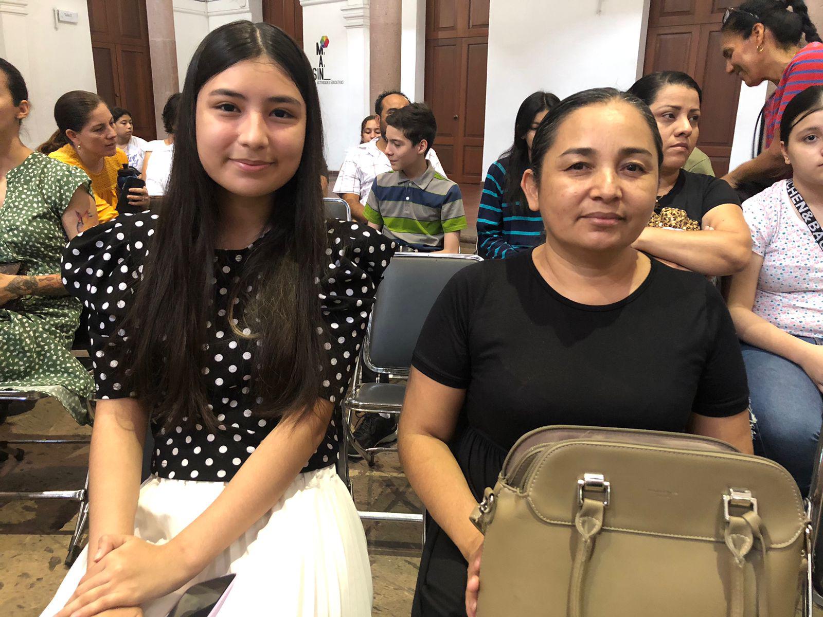 $!Kelly Dayana Limón y Liliana Moyrón.