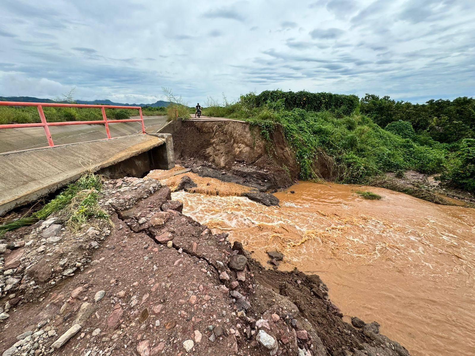 $!Difícil determinar cuando concluirá reparación de canal dañado de la Presa Santa María de Rosario: Módulo de Riego