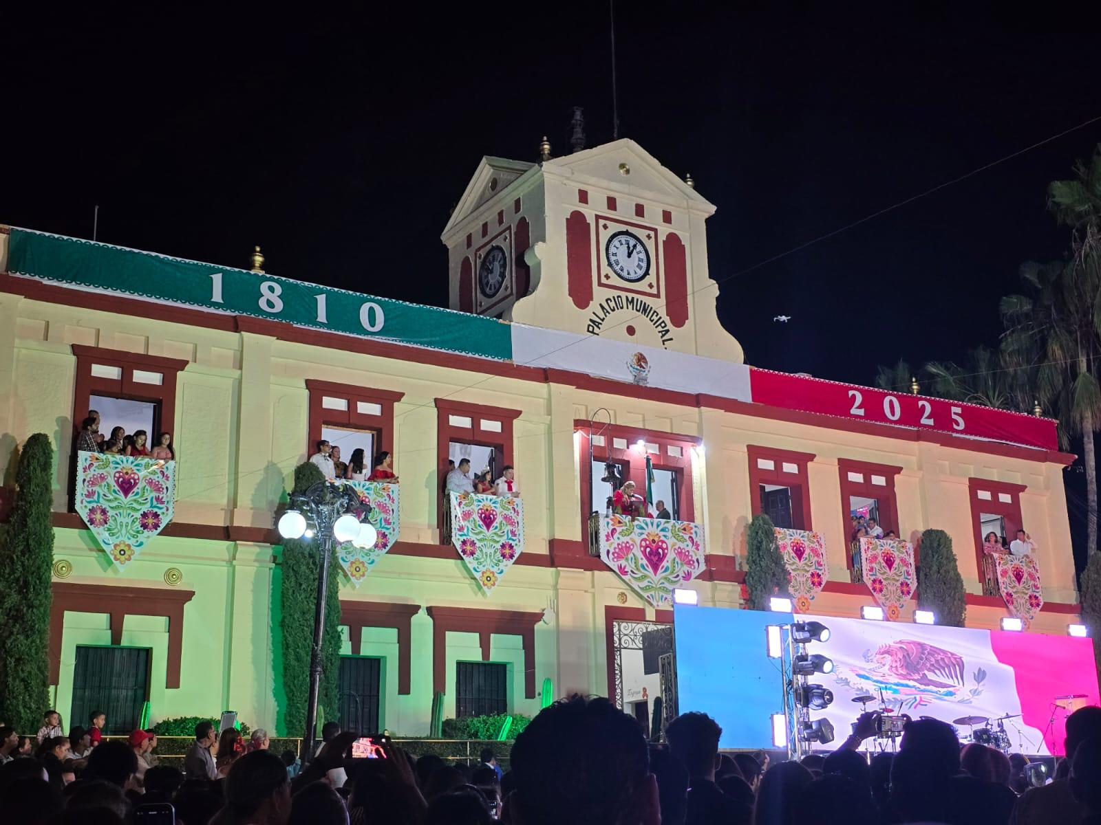 $!‘¡Viva Rosario!, ¡Viva Sinaloa!’; proclama Claudia Valdez en Rosario