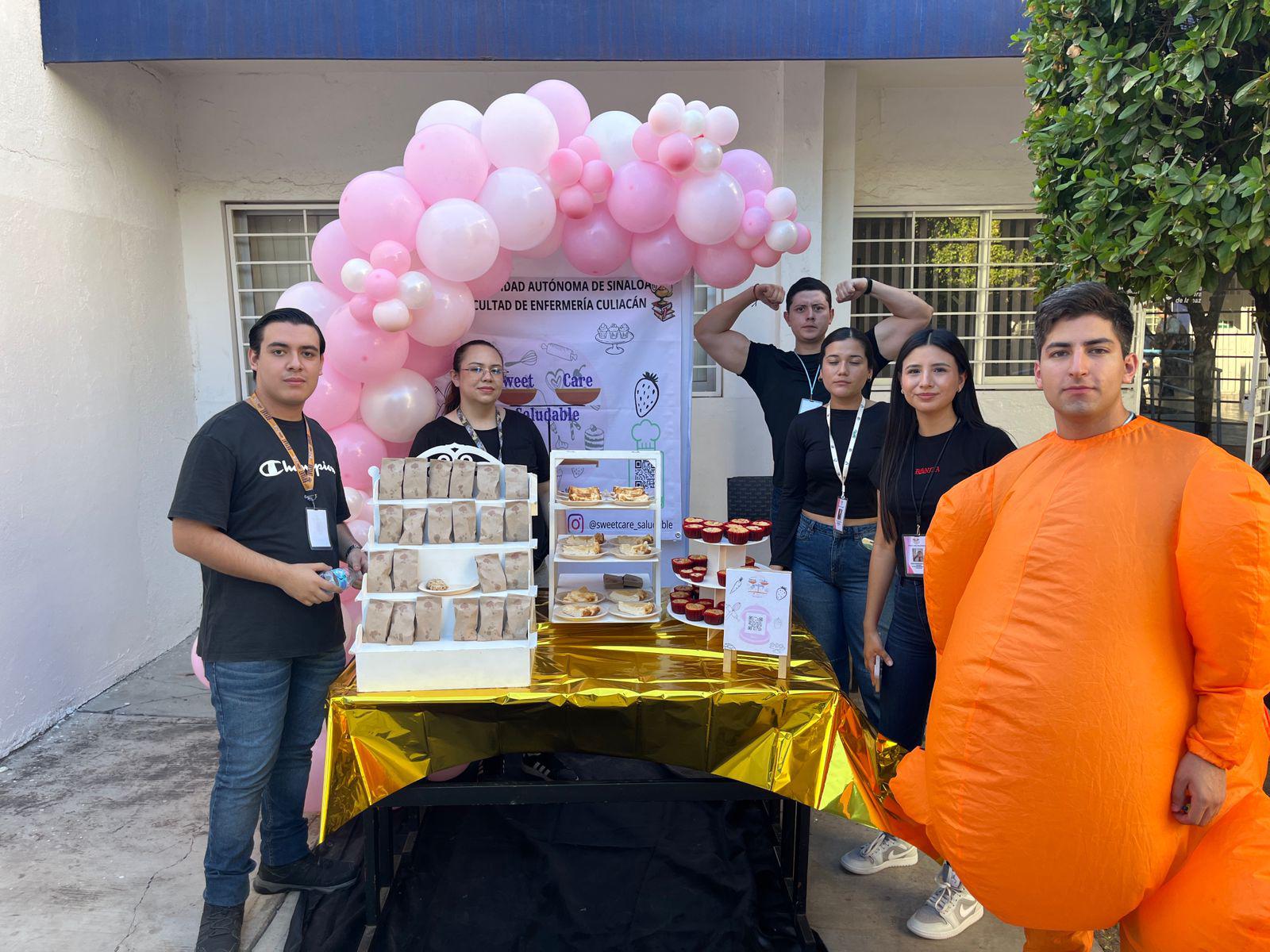 $!Alumnos de Enfermería de la UAS presentan feria de emprendimiento