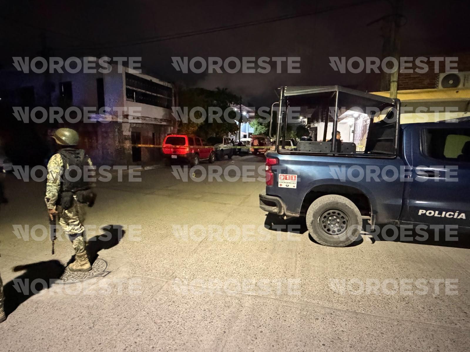 $!Motociclistas disparan y matan a vecinos de la colonia Venustiano Carranza de Mazatlán
