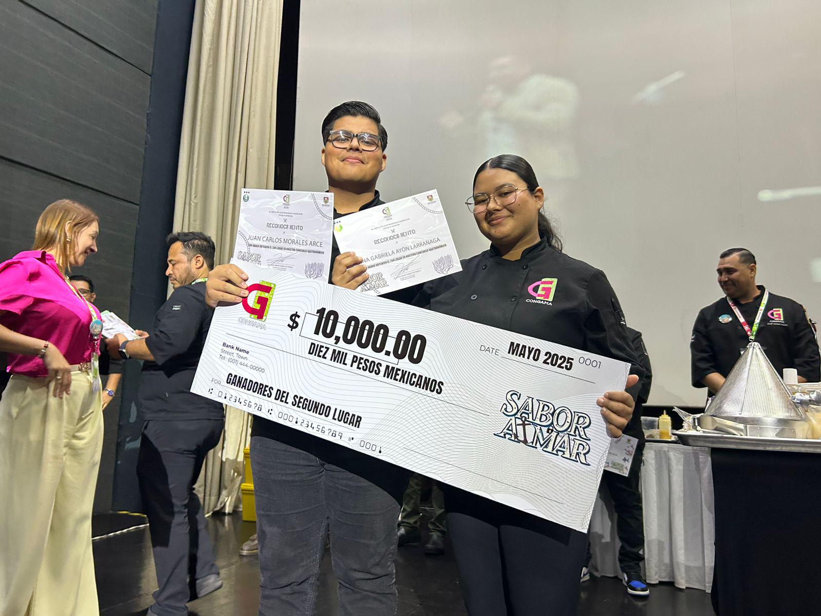 $!Saúl y David conquistan el concurso gastronómico ‘Sabor a Mar’ con talento y creatividad