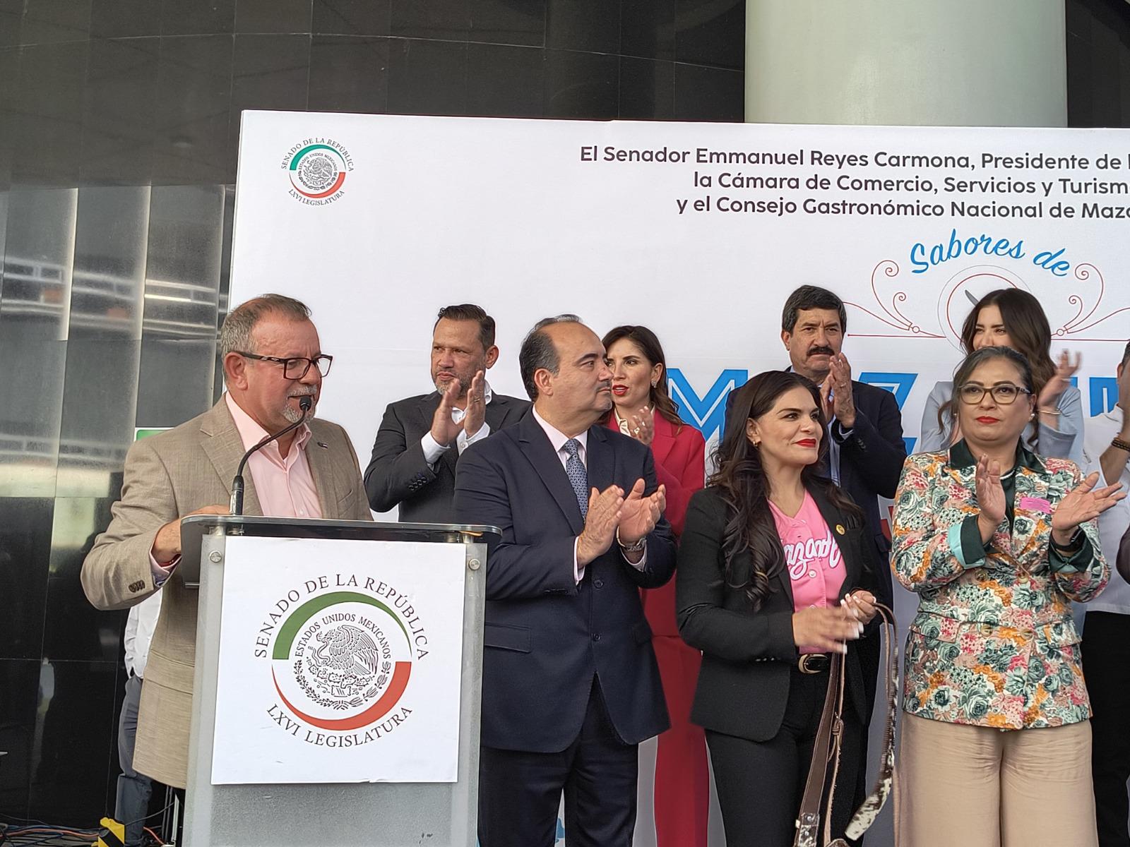 $!Al son de la tambora, llega muestra gastronómica mazatleca al Senado de la República