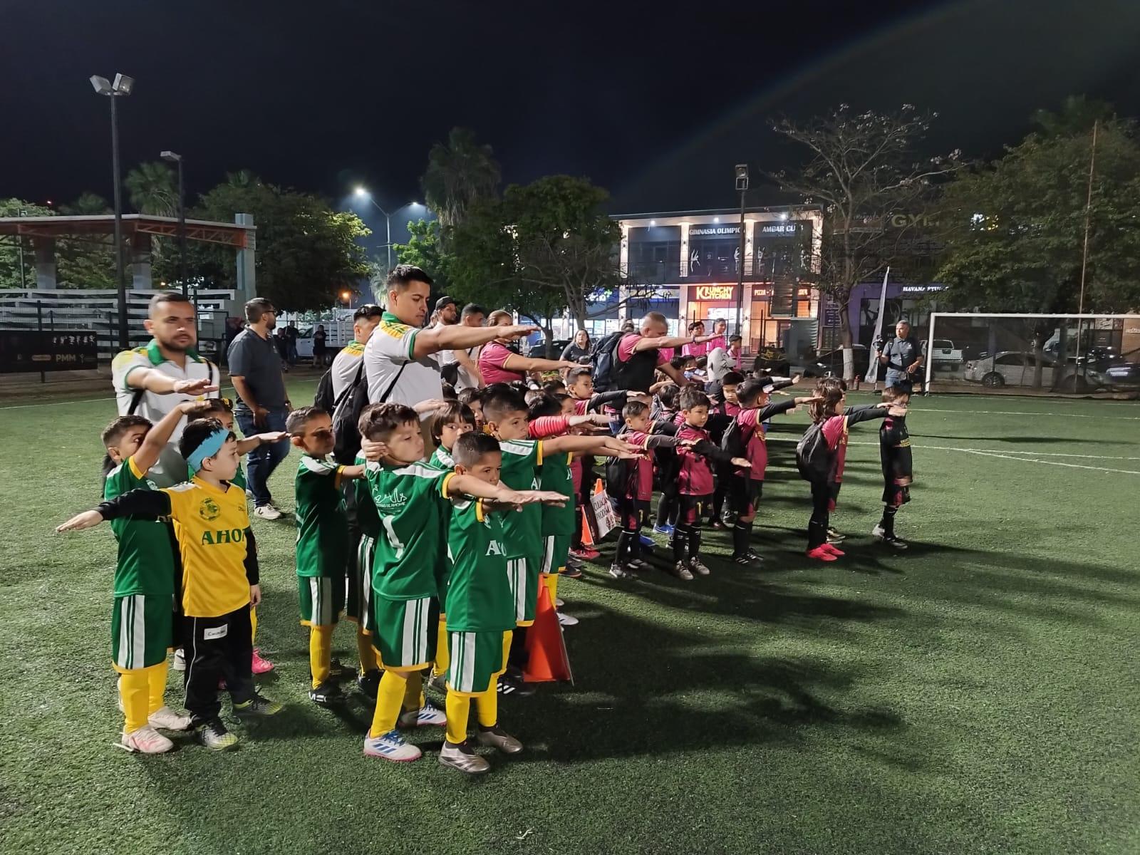 $!Vuelve Mazatlán a albergar Estatal de Futbol Chupones