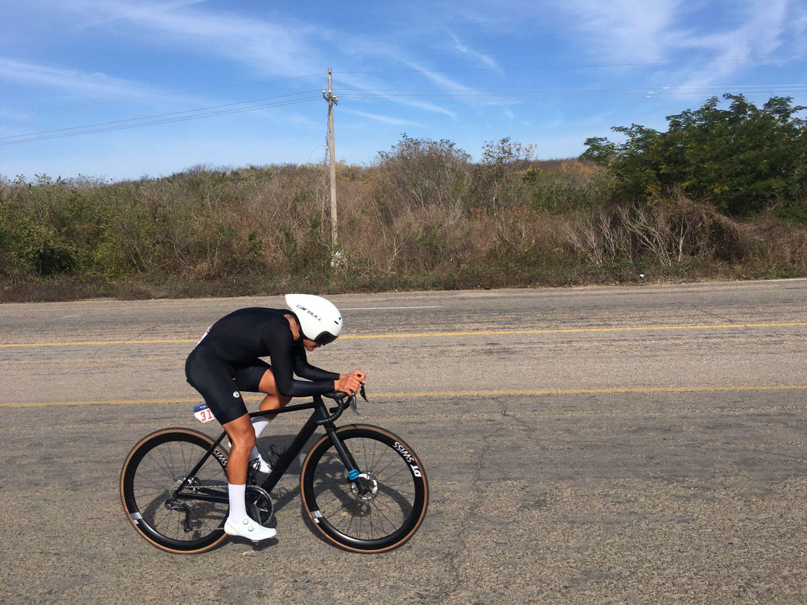 $!Ruvalcaba e Hinojosa se imponen en contrarreloj de Tour Venados