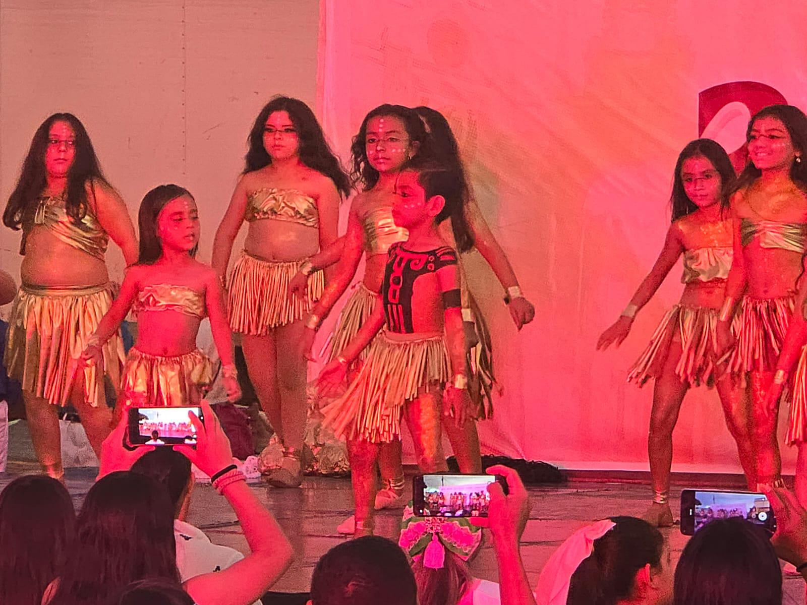 $!Con espectáculo cultural, música y la ausencia de la Alcaldesa, celebran 370 años de fundación de El Rosario