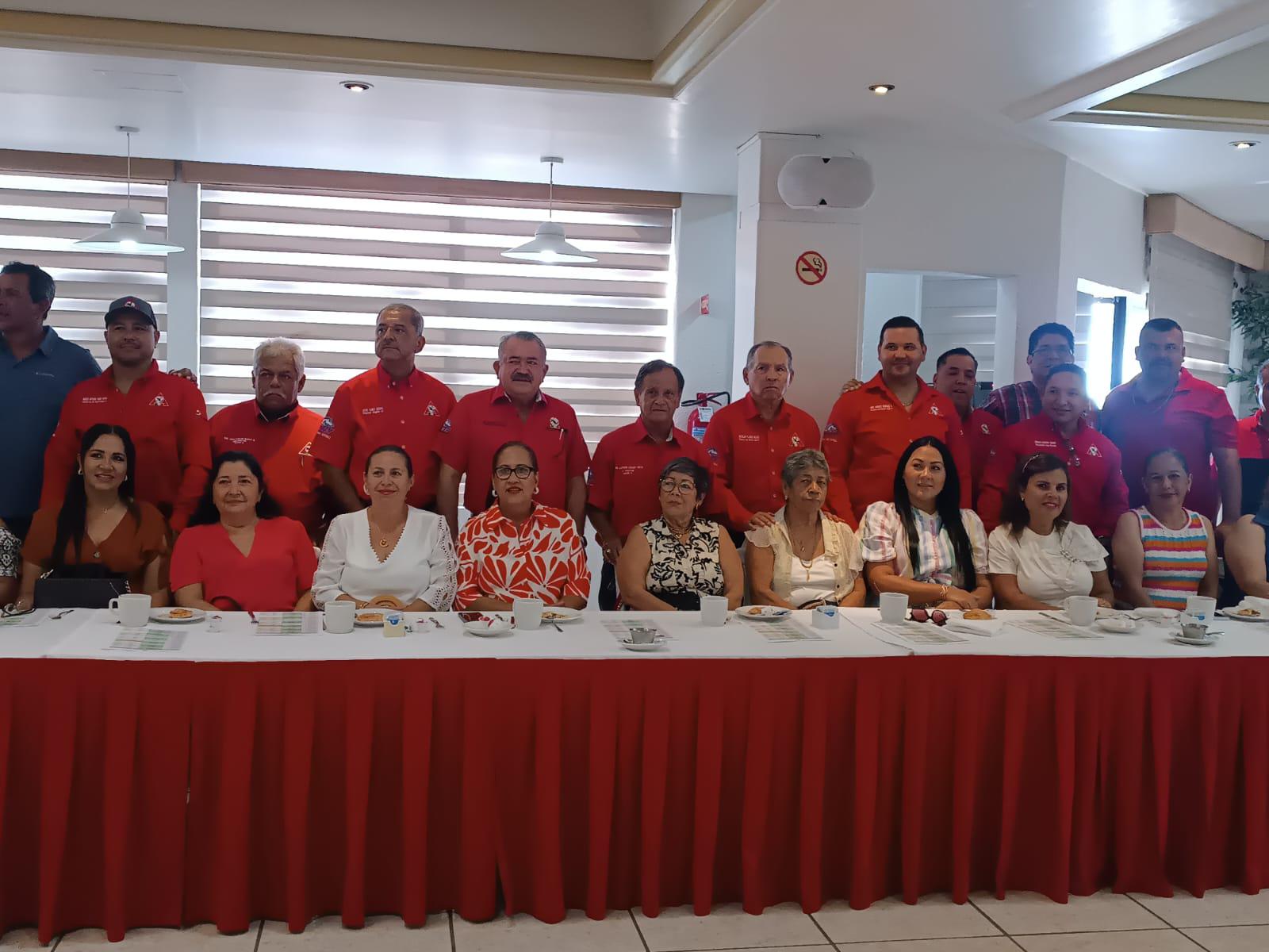 $!Toma José Carlos Bernal las riendas de la Región IV de Ligas Infantiles y Juveniles de Beisbol