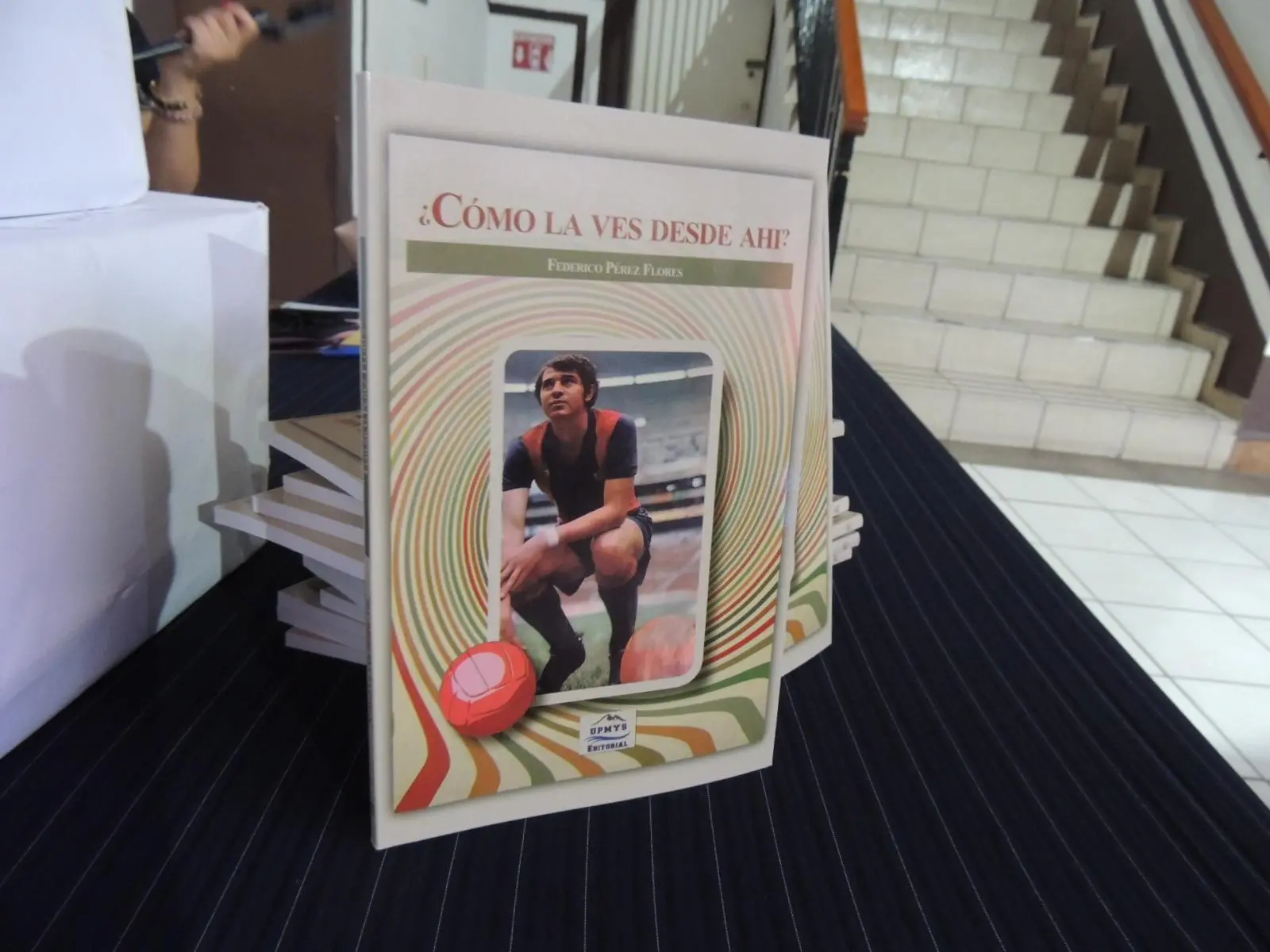 $!El libro se presentó en el Centro Sinaloa de las Artes Centenario.