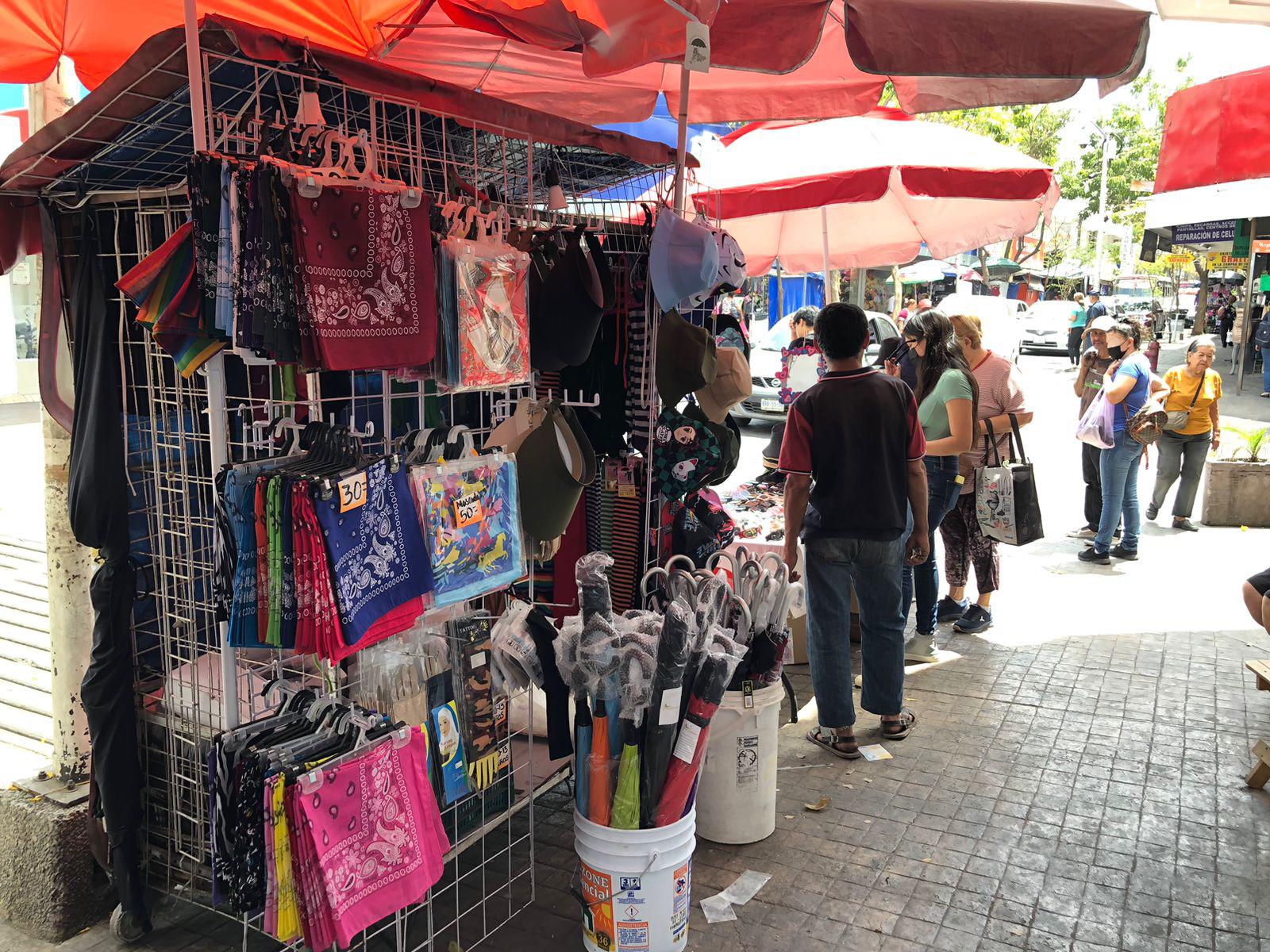$!Hay horario especial en Mercado Garmendia y locales del Centro de Culiacán