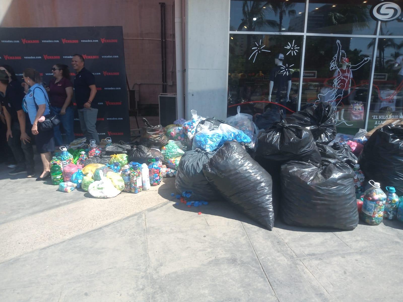 $!Venados de Mazatlán y la sociedad civil unen fuerzas a favor de Casa Valentina