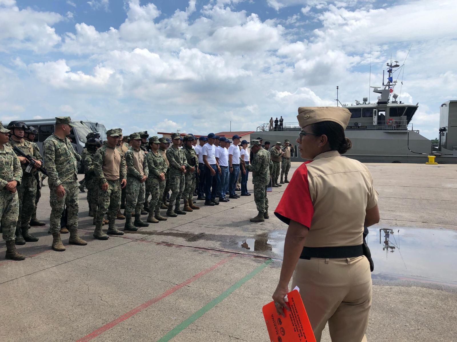 $!Participan casi mil elementos navales en simulacro de sismo en Mazatlán
