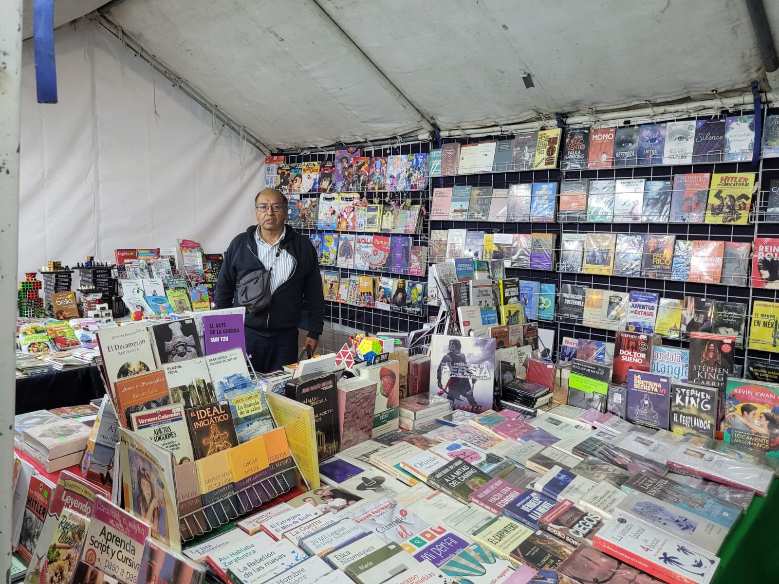 $!Un amplio catálgo de libros podrán encontrar en la feria.