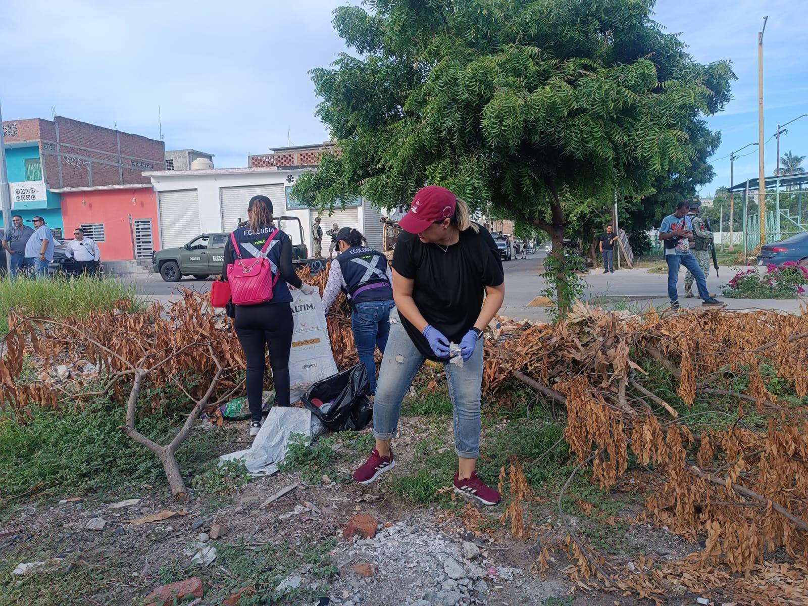 $!Octava jornada de limpieza ‘Mazatlán te quiero limpio’ llega con fuerza al estero del Infiernillo
