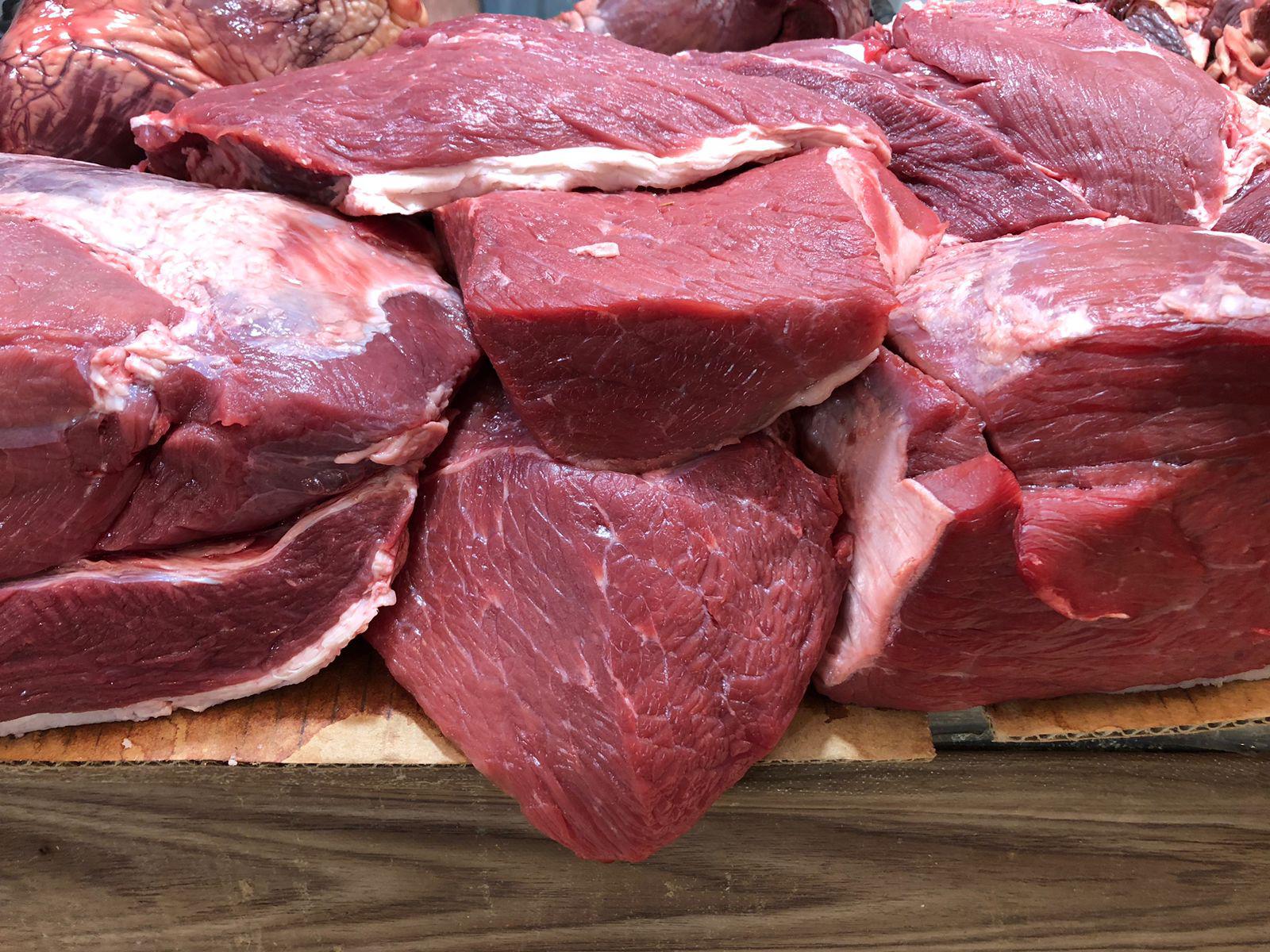 $!Casi en $100 la cartera de huevo en varios negocios en Culiacán