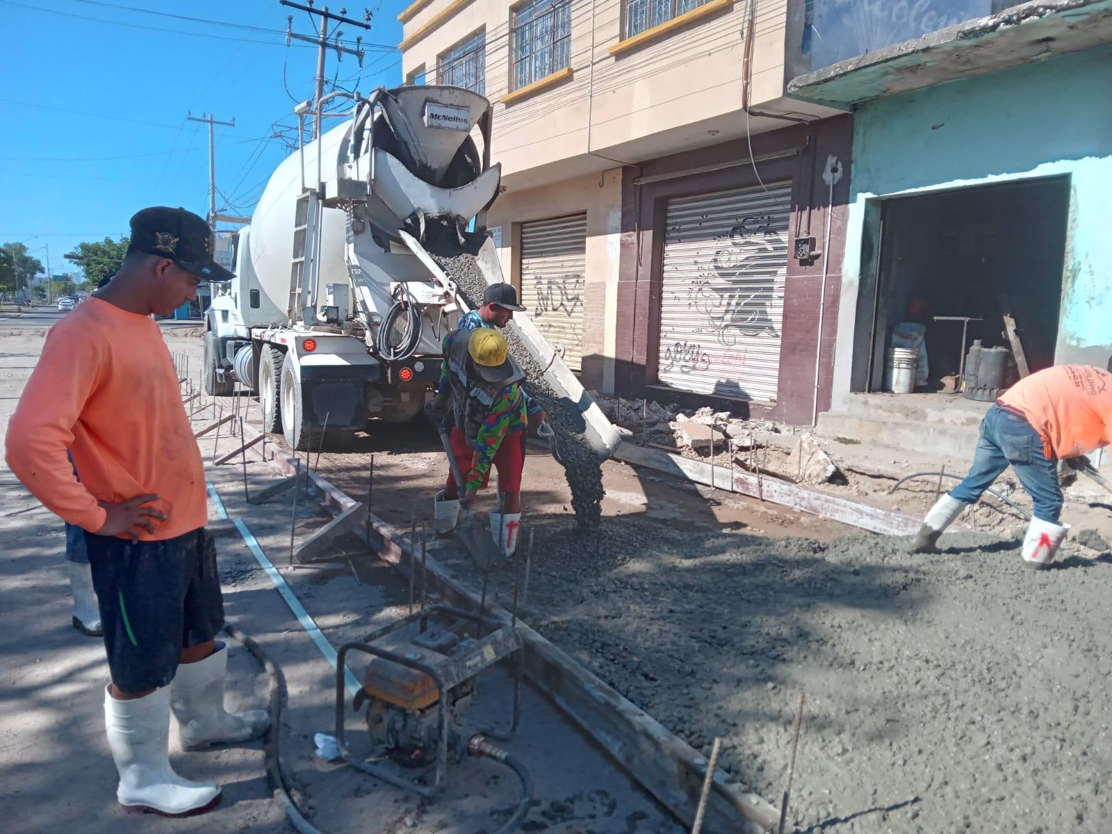 $!Concluirá en unos 10 días más rehabilitación de Avenida Insurgentes, en Mazatlán