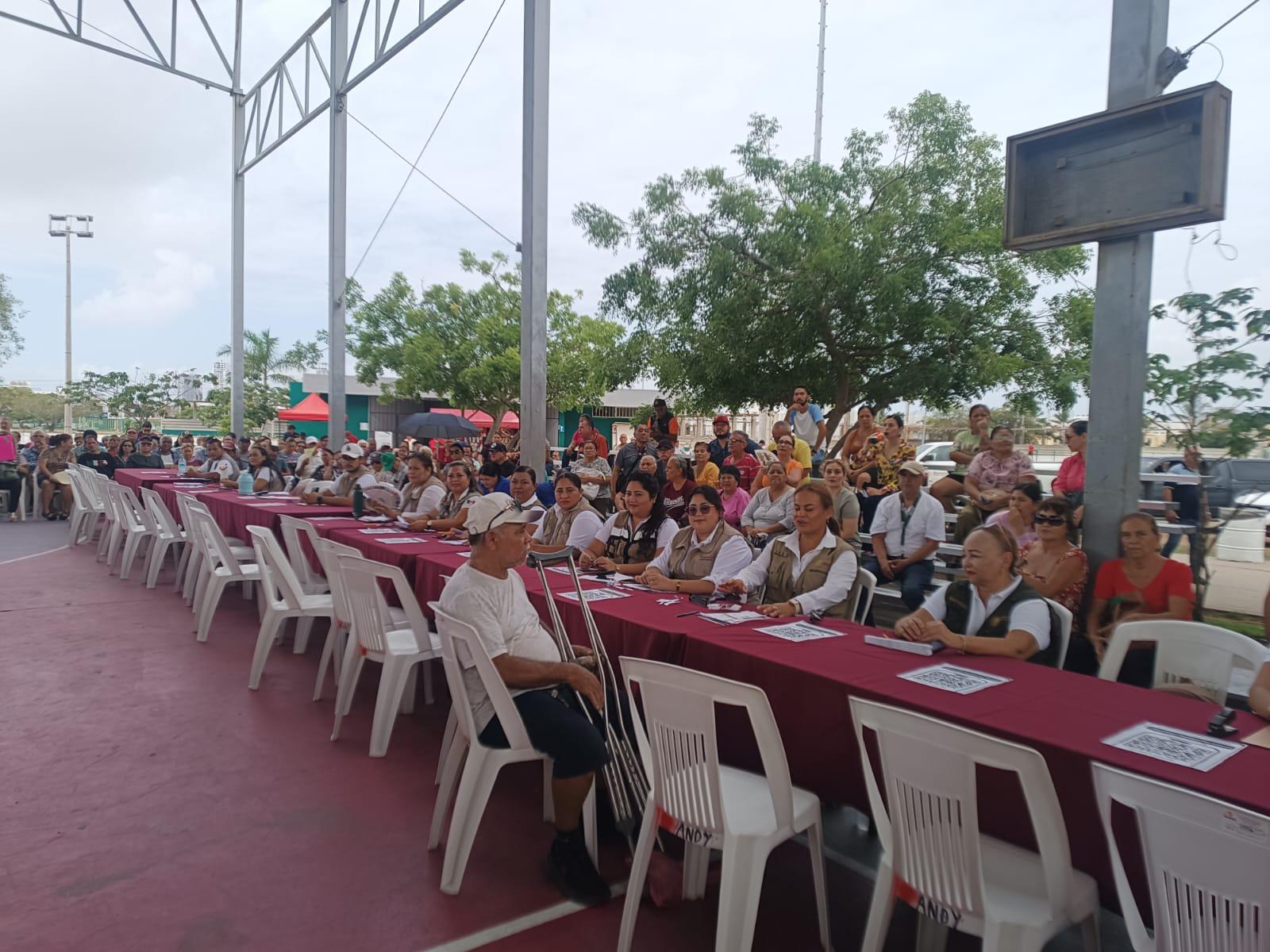$!Reciben más de mil adultos mayores nuevas pensiones de los programas del Bienestar en Mazatlán