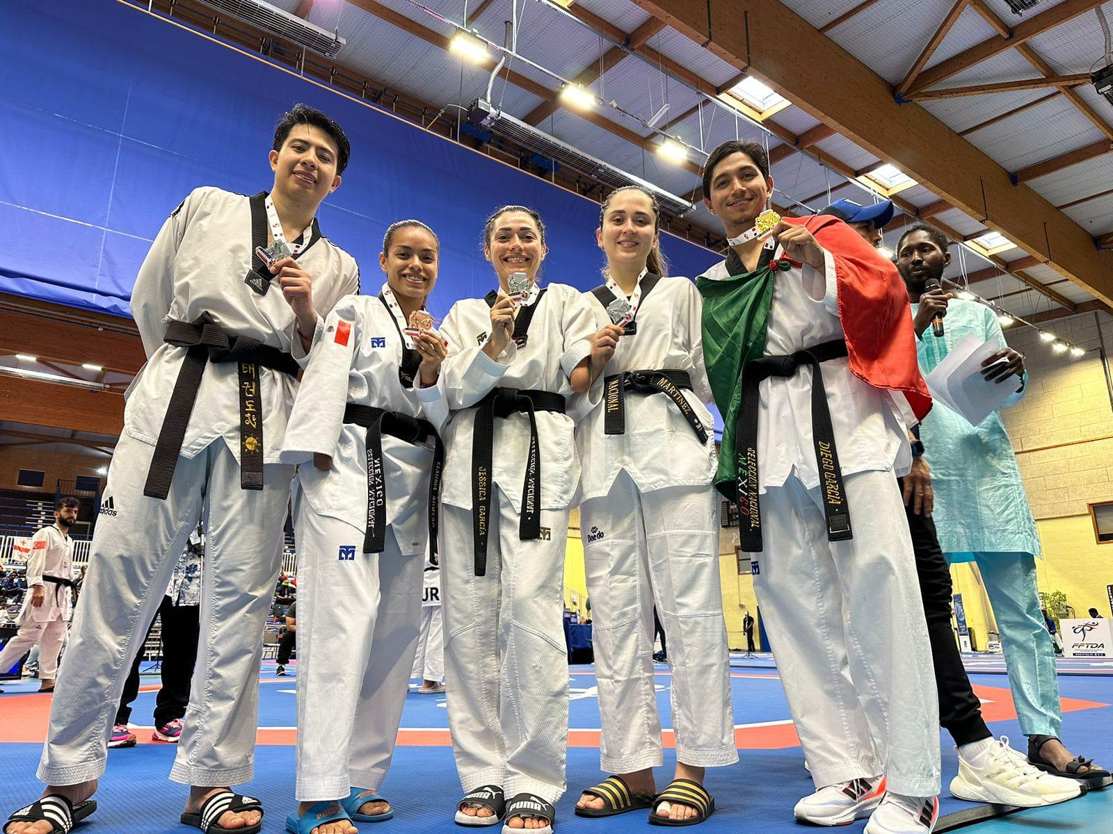 $!Parataekwondo regresa con 21 medallas de gira por Europa y Oceanía