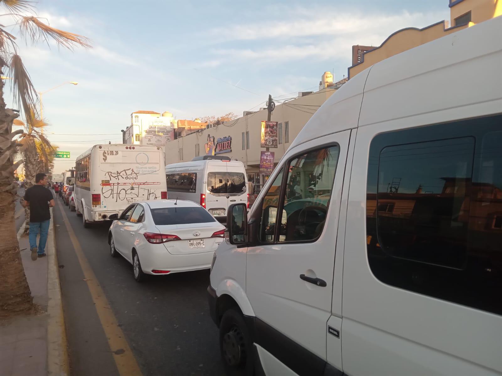 $!Desfile del Carnaval de Villa Unión atora el éxodo de vacacionistas