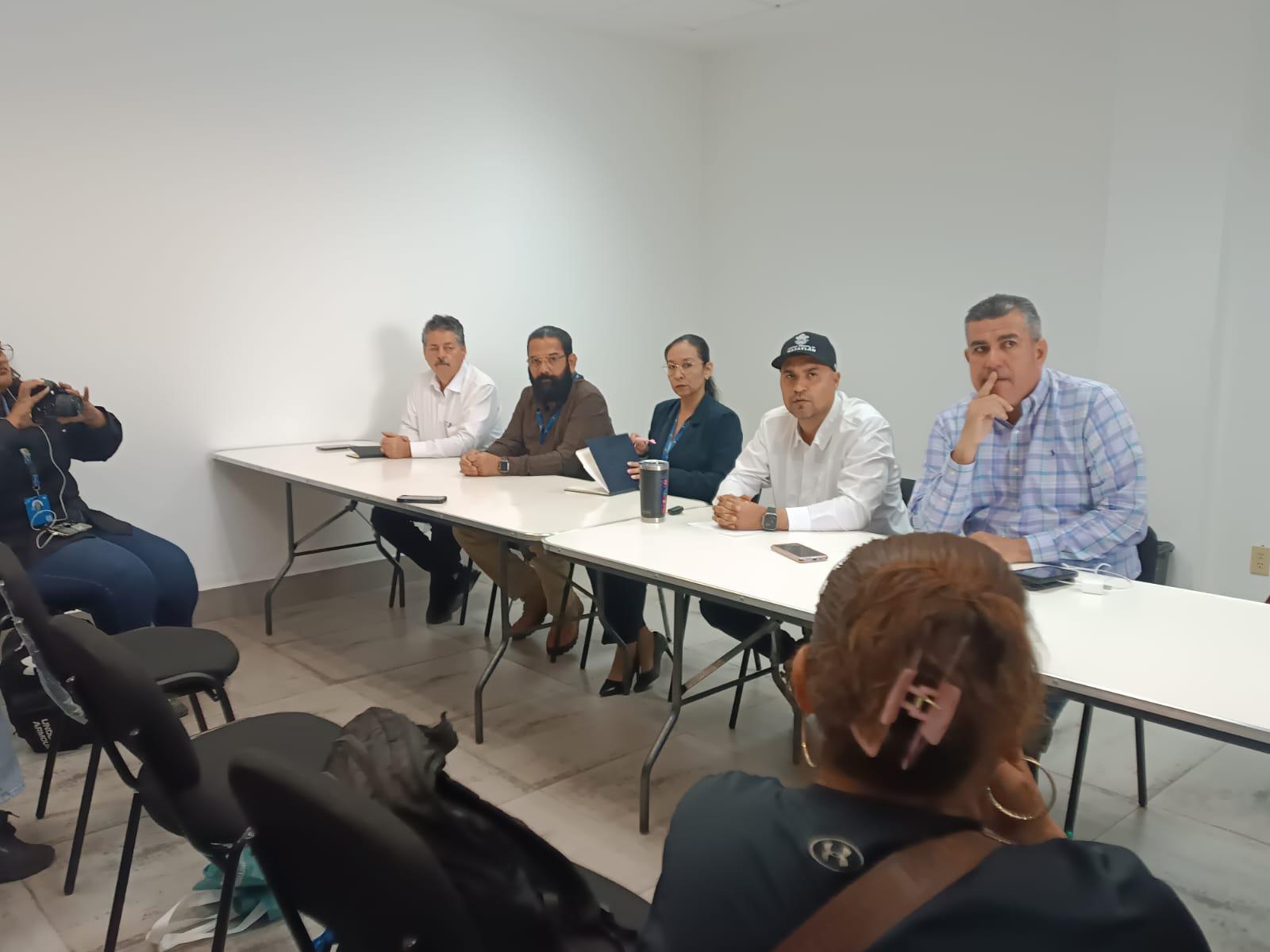 $!Encuentran tianguistas consenso con autoridades de Comercio tras protesta en Mazatlán