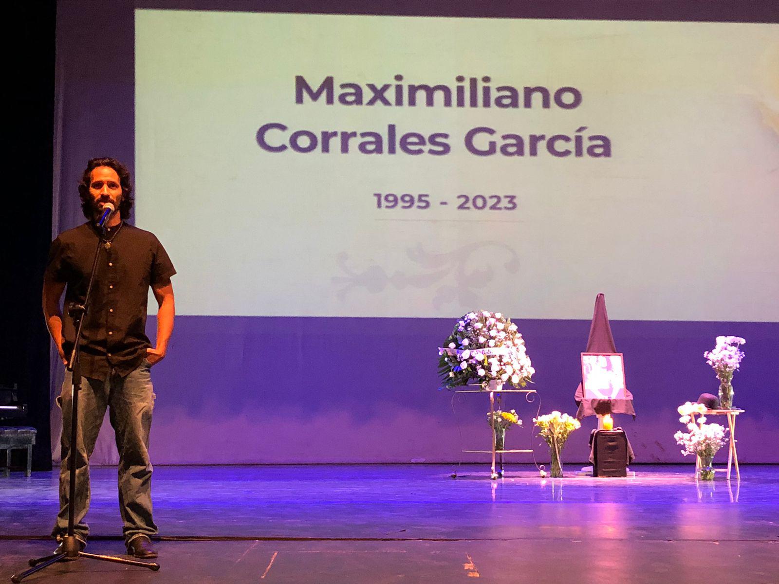 $!Rinden homenaje a Maximiliano Corrales, bailarín hallado sin vida en Culiacán