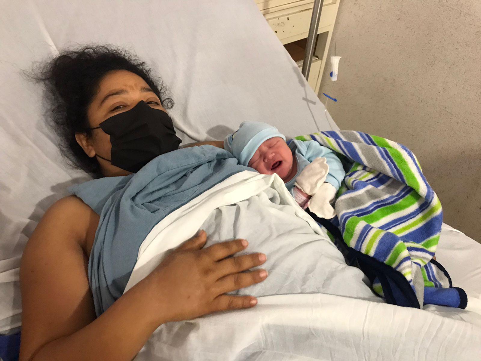 $!Bruno es el primer bebé del 2022 en Mazatlán; nació en el Hospital General