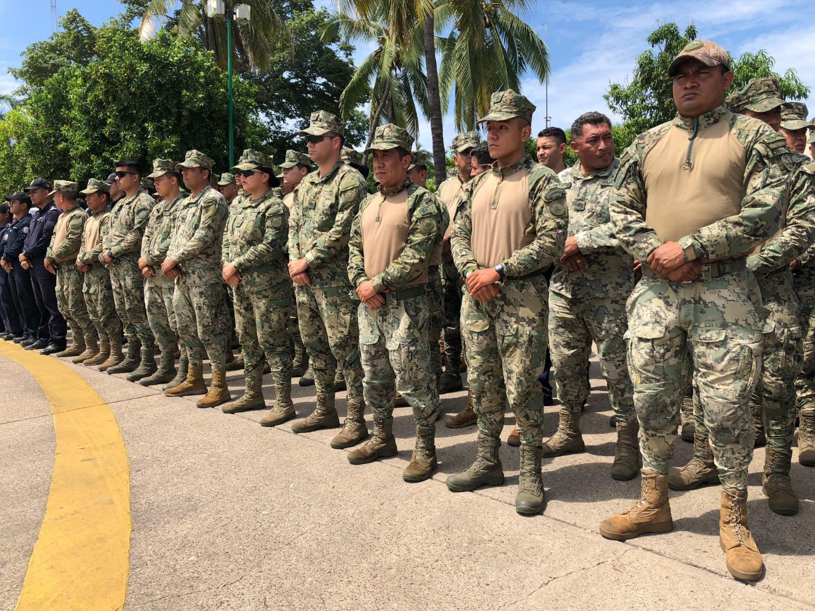 $!Participan casi mil elementos navales en simulacro de sismo en Mazatlán