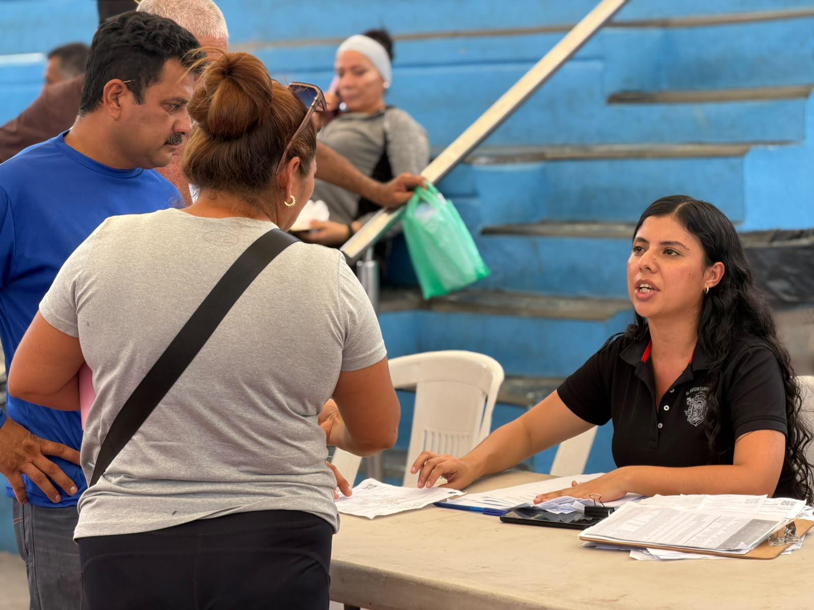 $!Apoyan a 148 familias para mejorar sus hogares con programa Peso a Peso, en Mazatlán