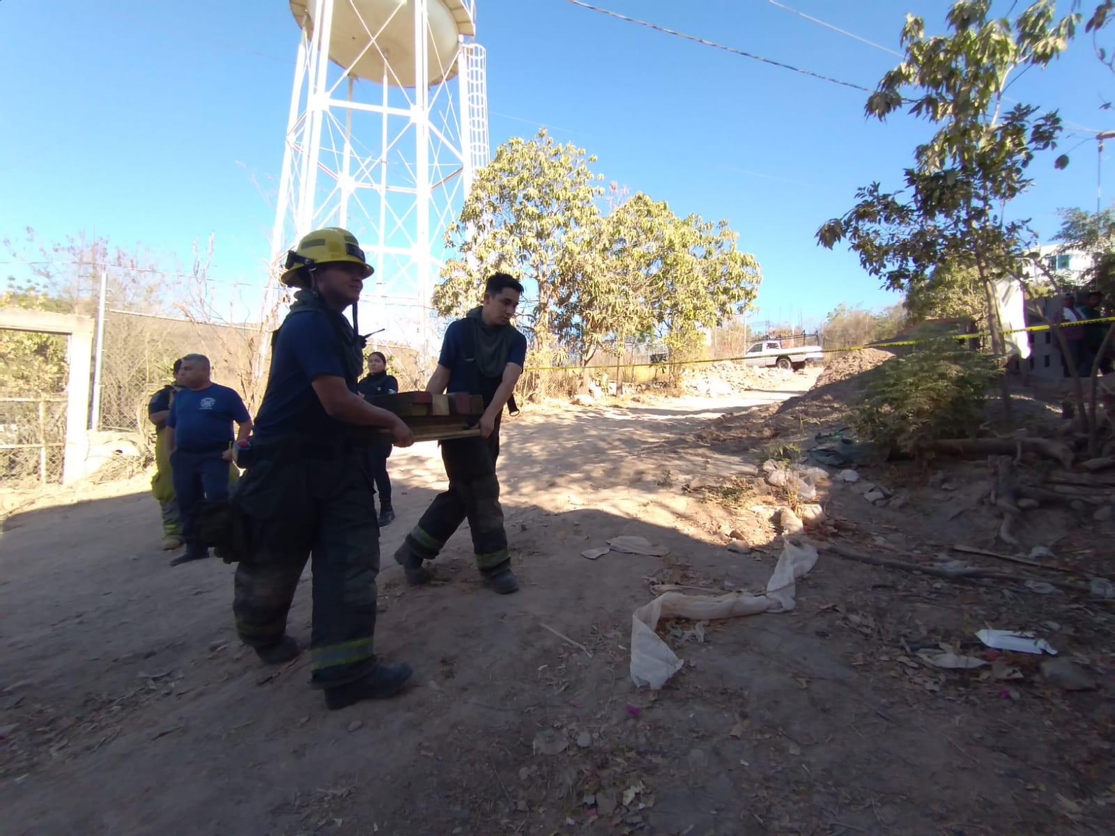 $!Muere mujer tras derrumbe; hay una lesionada