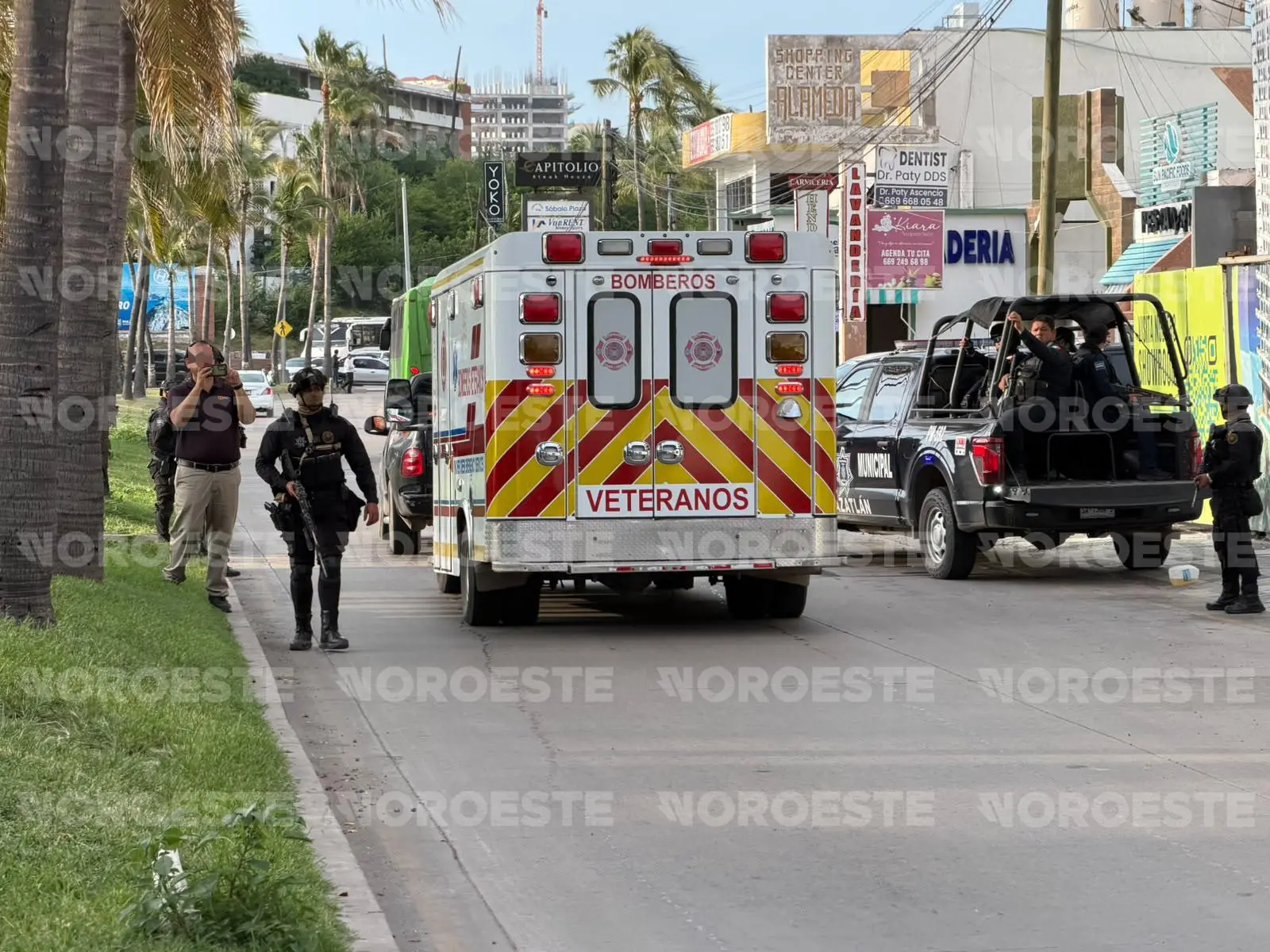 $!Balean a hombre en acceso de playa de Sábalo Country, en Mazatlán