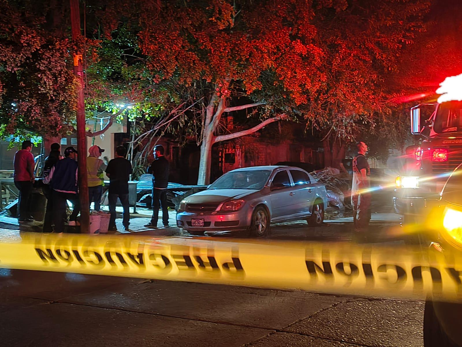$!Incendio consume una vivienda en la colonia La Cuchilla, en Los Mochis