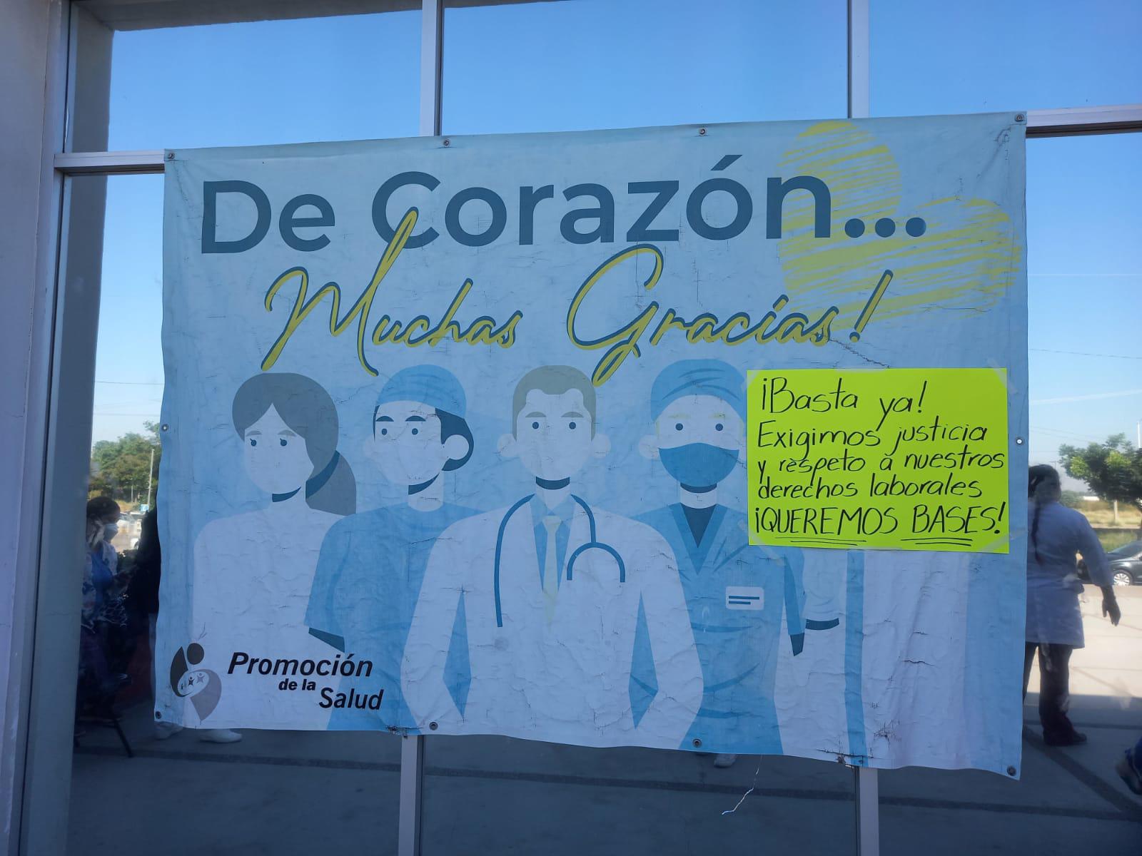 $!Paran labores en el Hospital de la Mujer en Culiacán; trabajadores de contrato exigen basificación