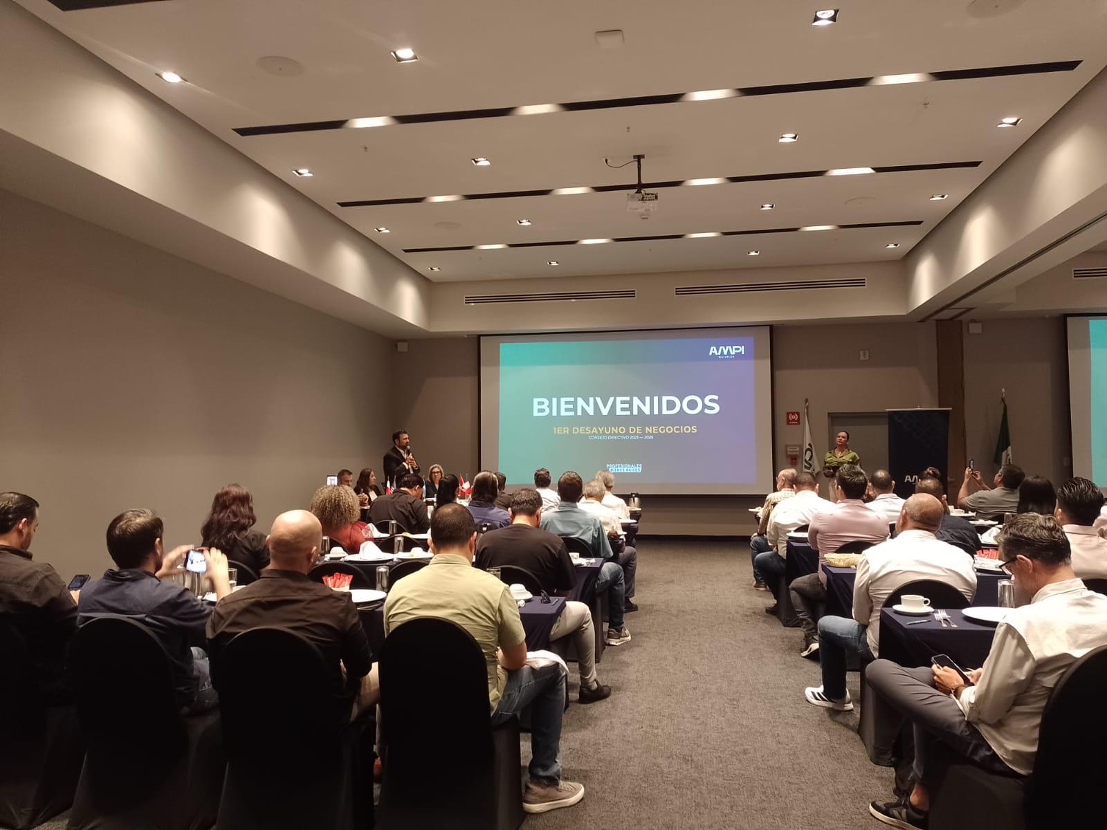 $!Mazatlán crece exponencialmente en desarrollos improvisando y sin regulación: Implan