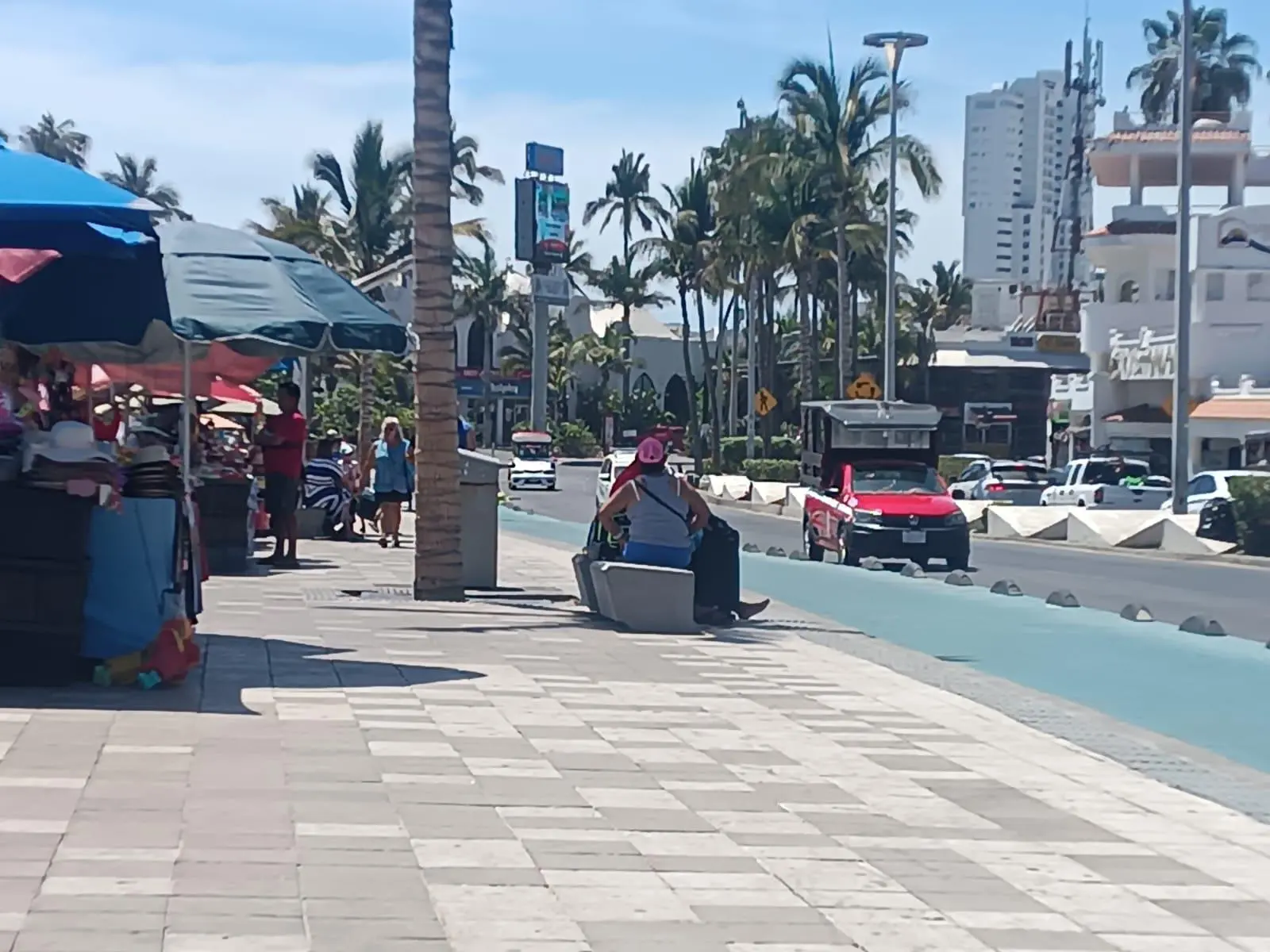 $!Alcanza sensación térmica en Mazatlán de 33 grados