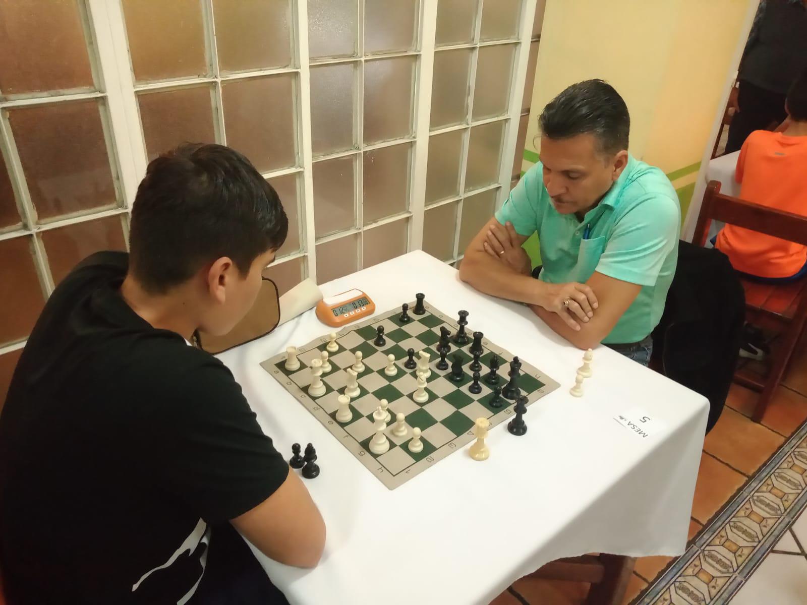 $!Celebran Torneo de Ajedrez ‘Entre Amigos Arnie García’