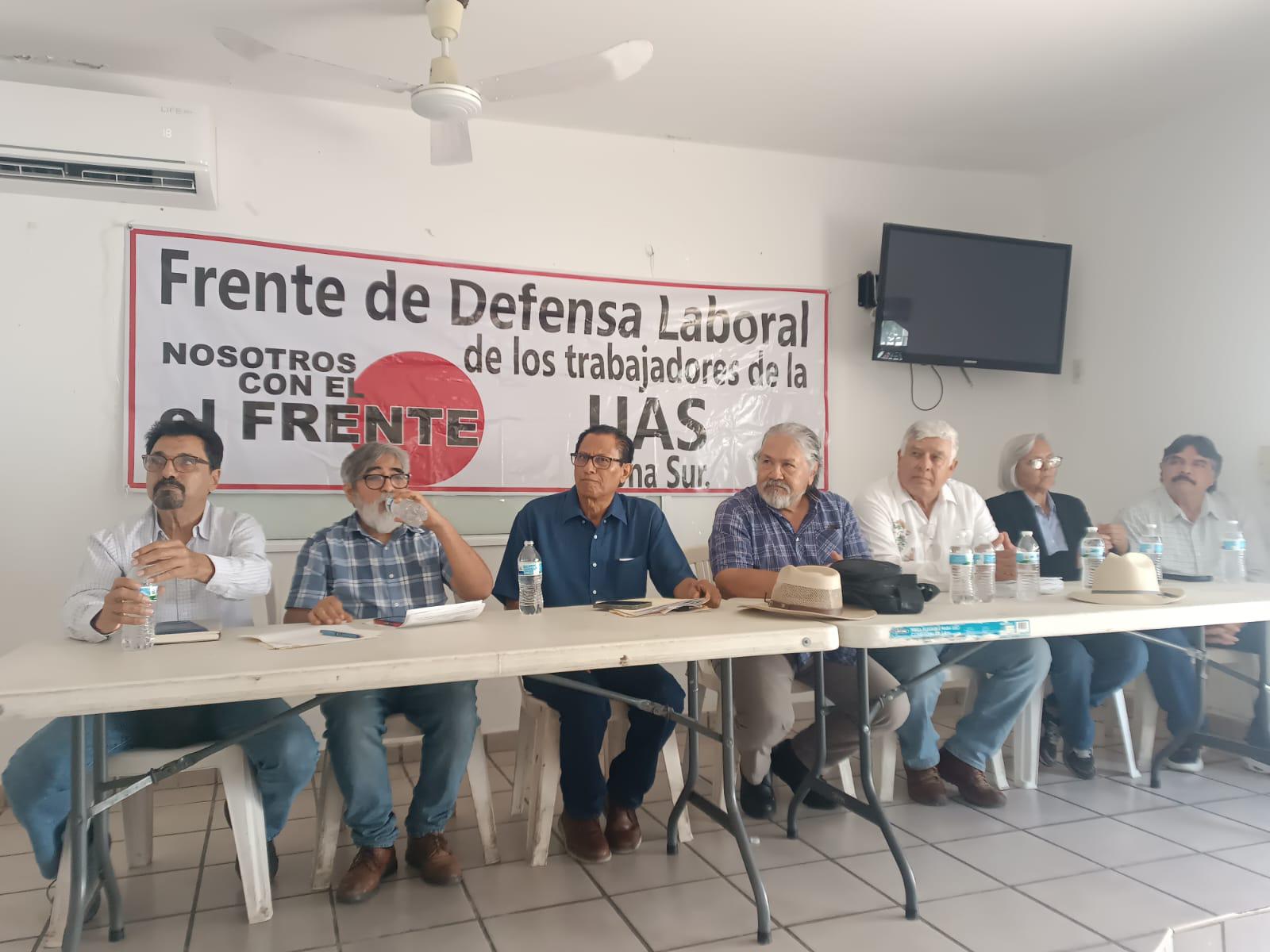$!Sostiene Frente de Defensa Laboral de Trabajadores de la UAS nueva reunión para combatir la reingeniería financiera