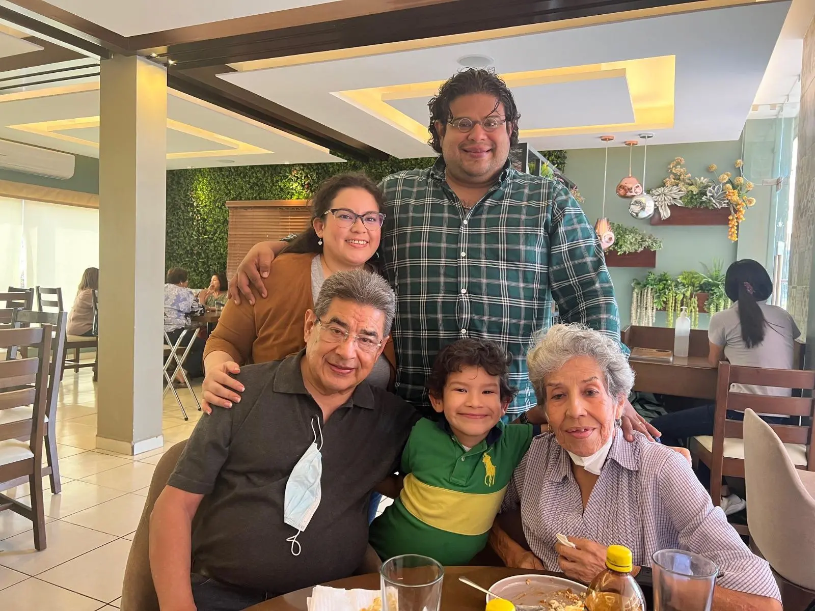 $!Fallece en Rosario Martha Elena Solorza de Lozano, empresaria de Tonicol