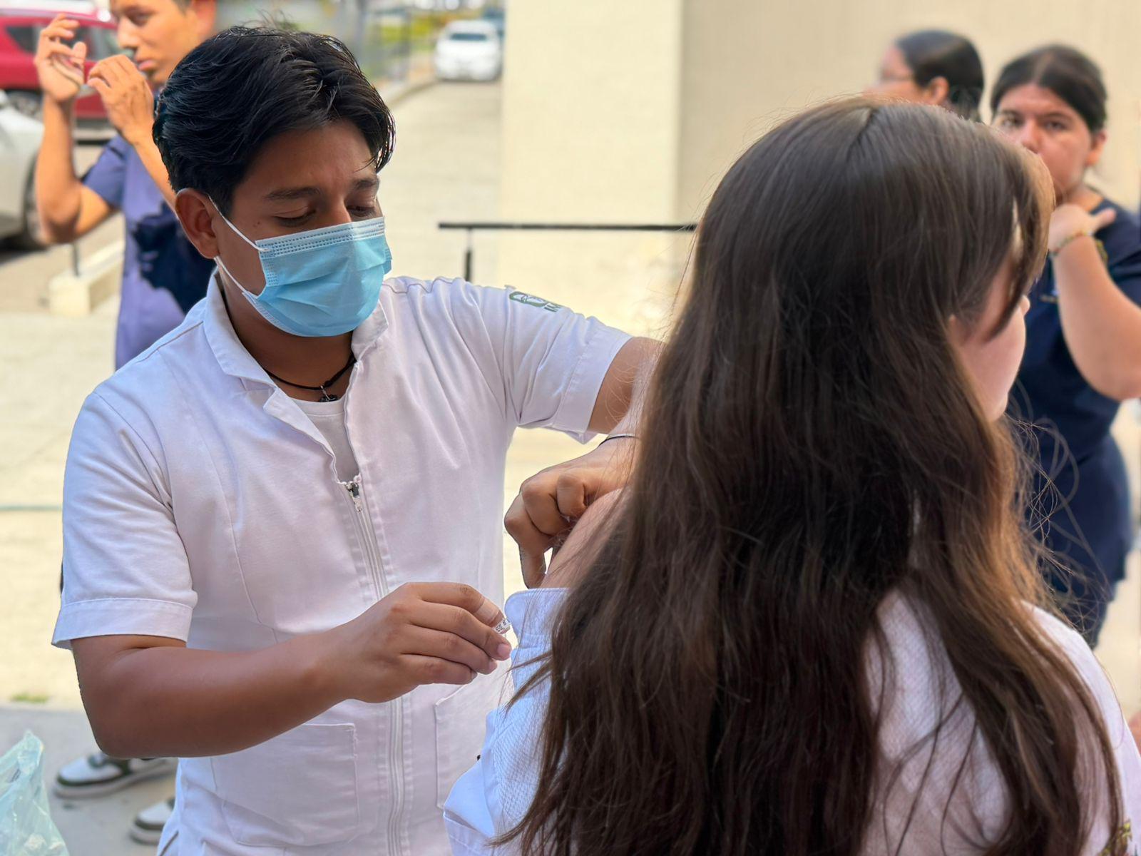 $!Promueven hábitos saludables en Feria de la Salud organizada por Gastronomía y Nutrición de la UAS en Mazatlán